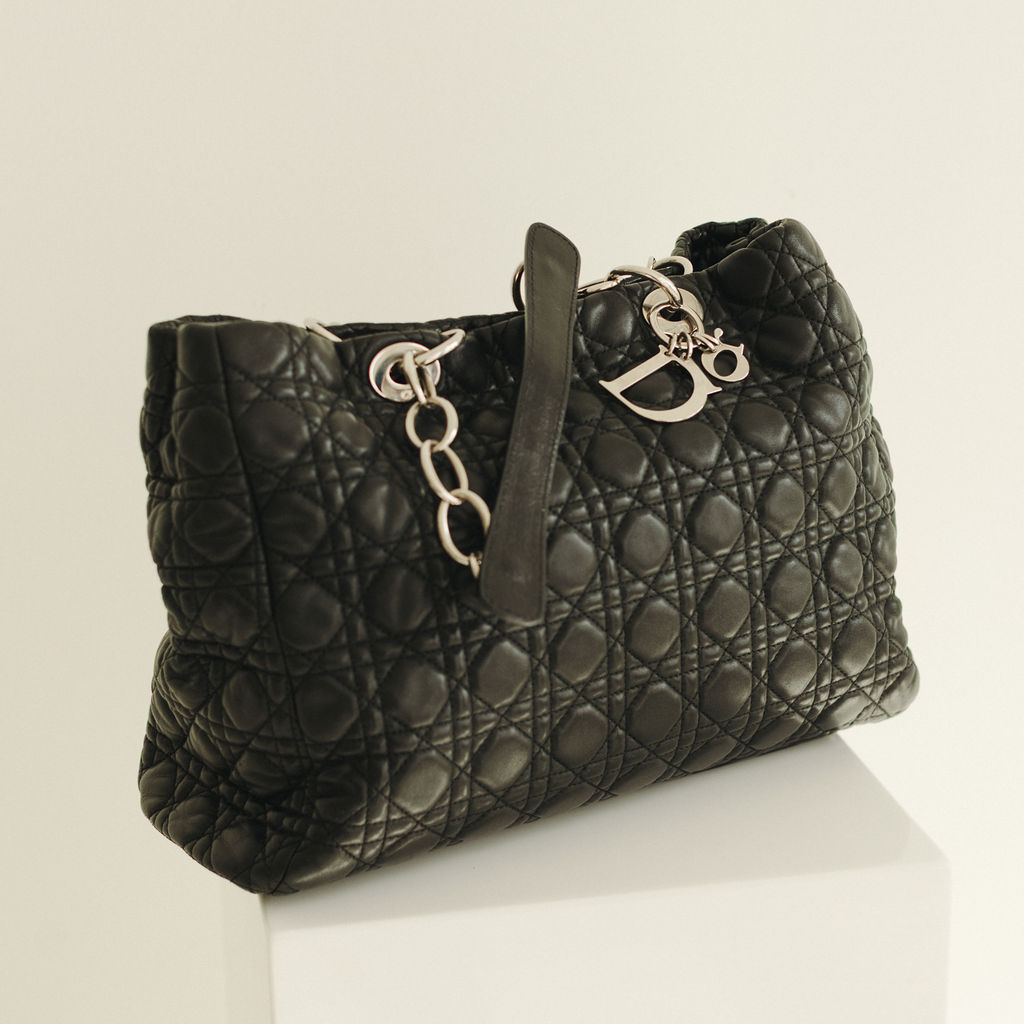 Christian Dior Soft Cannage Quilted Lambskin Leather Chain Shopping Tote in Black - Image 3