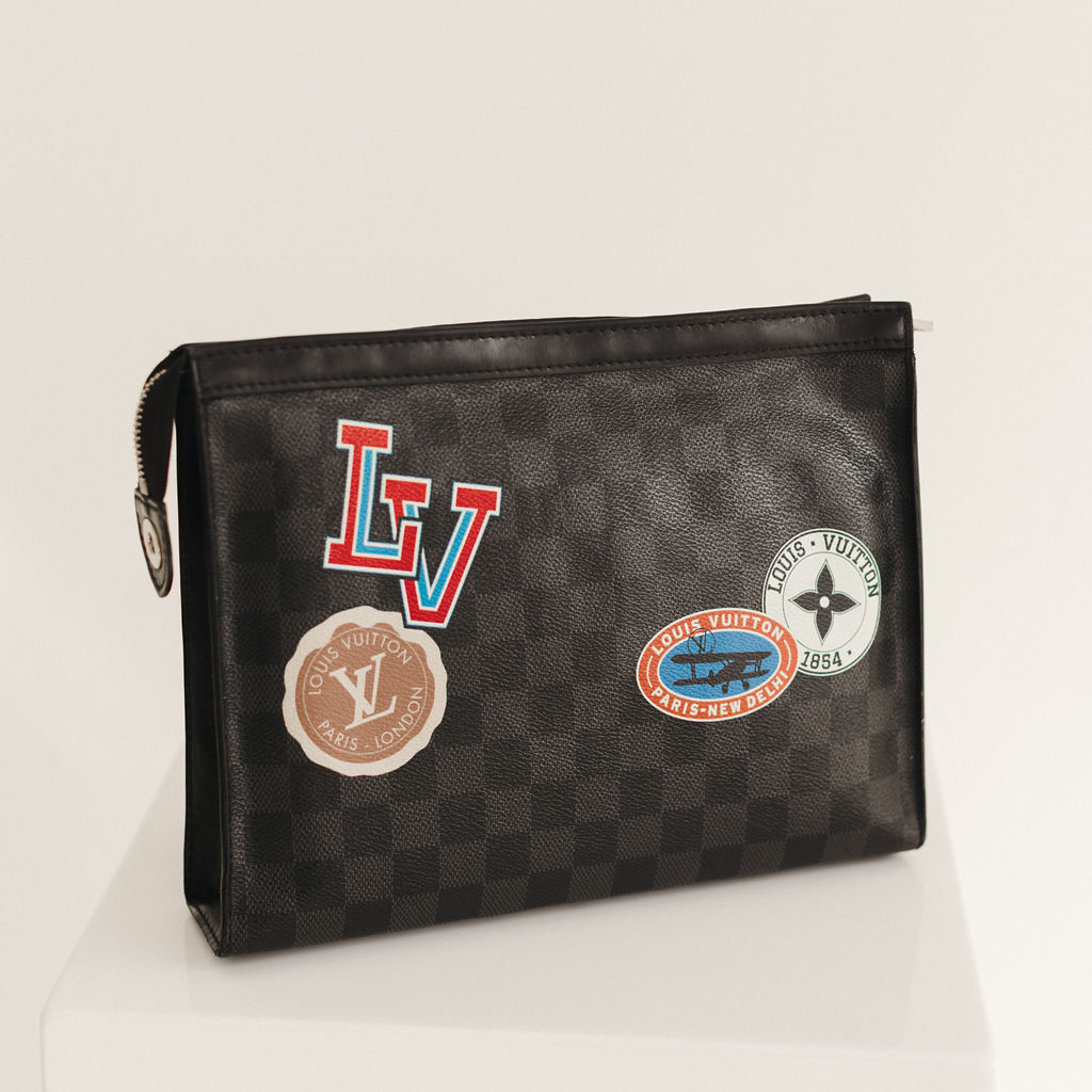 Louis Vuitton Pochette Voyage Limited Edition Damier Graphite League MM - Image 5