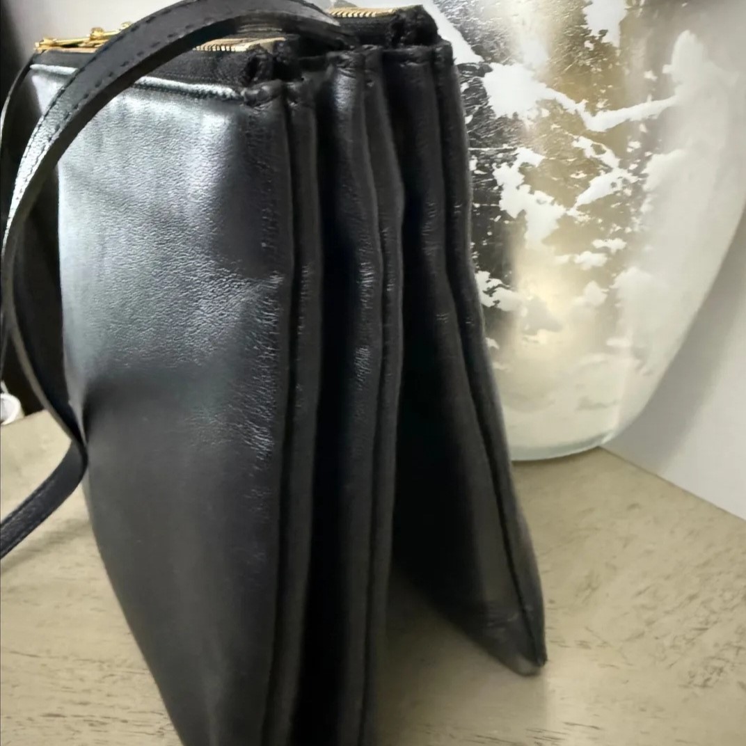Celine Trio shoulder bag in black lambskin leather - Image 4
