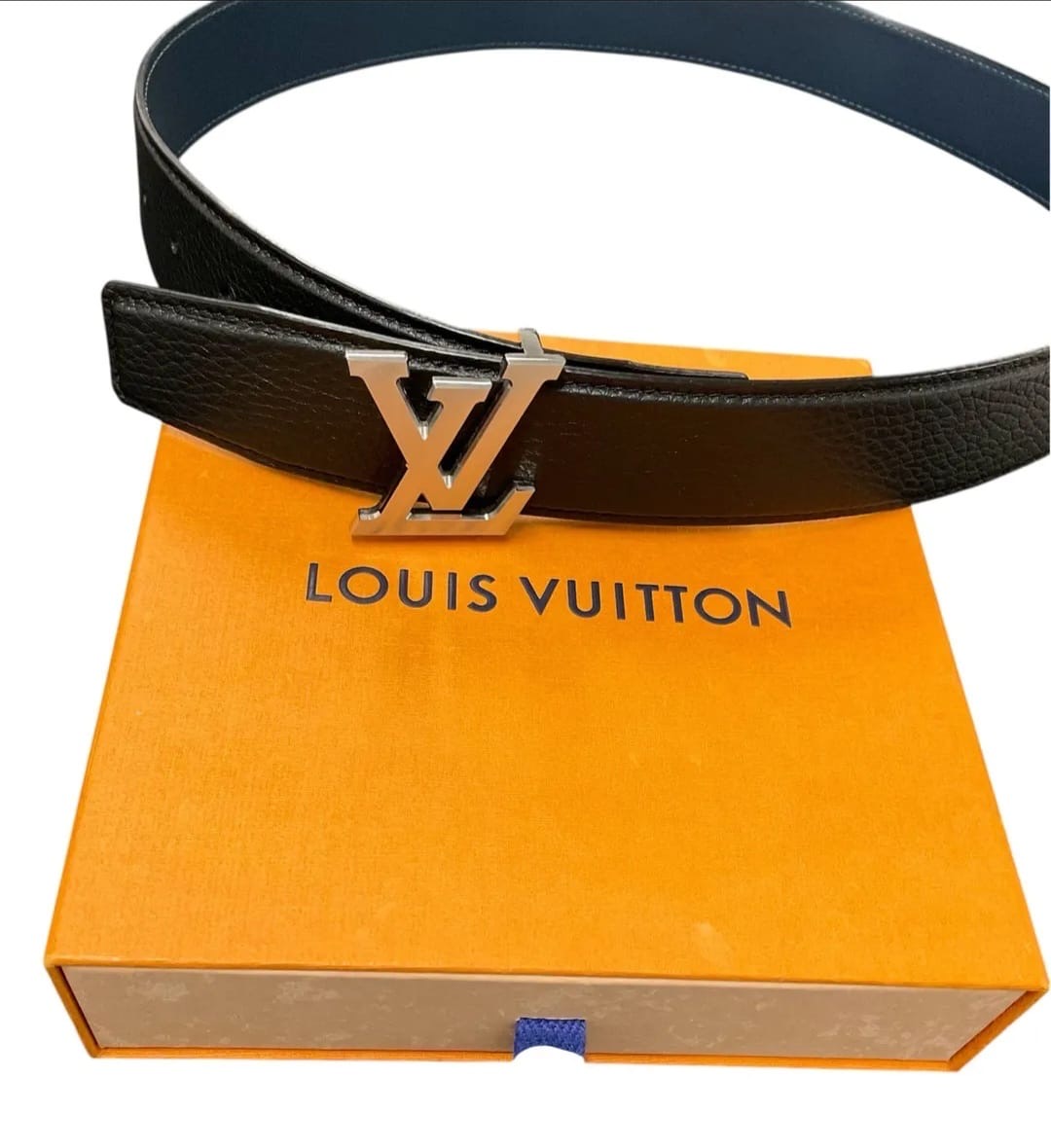 Louis Vuitton LV Initiales 40mm Black Leather Reversible Belt with Silver Buckle 85/34