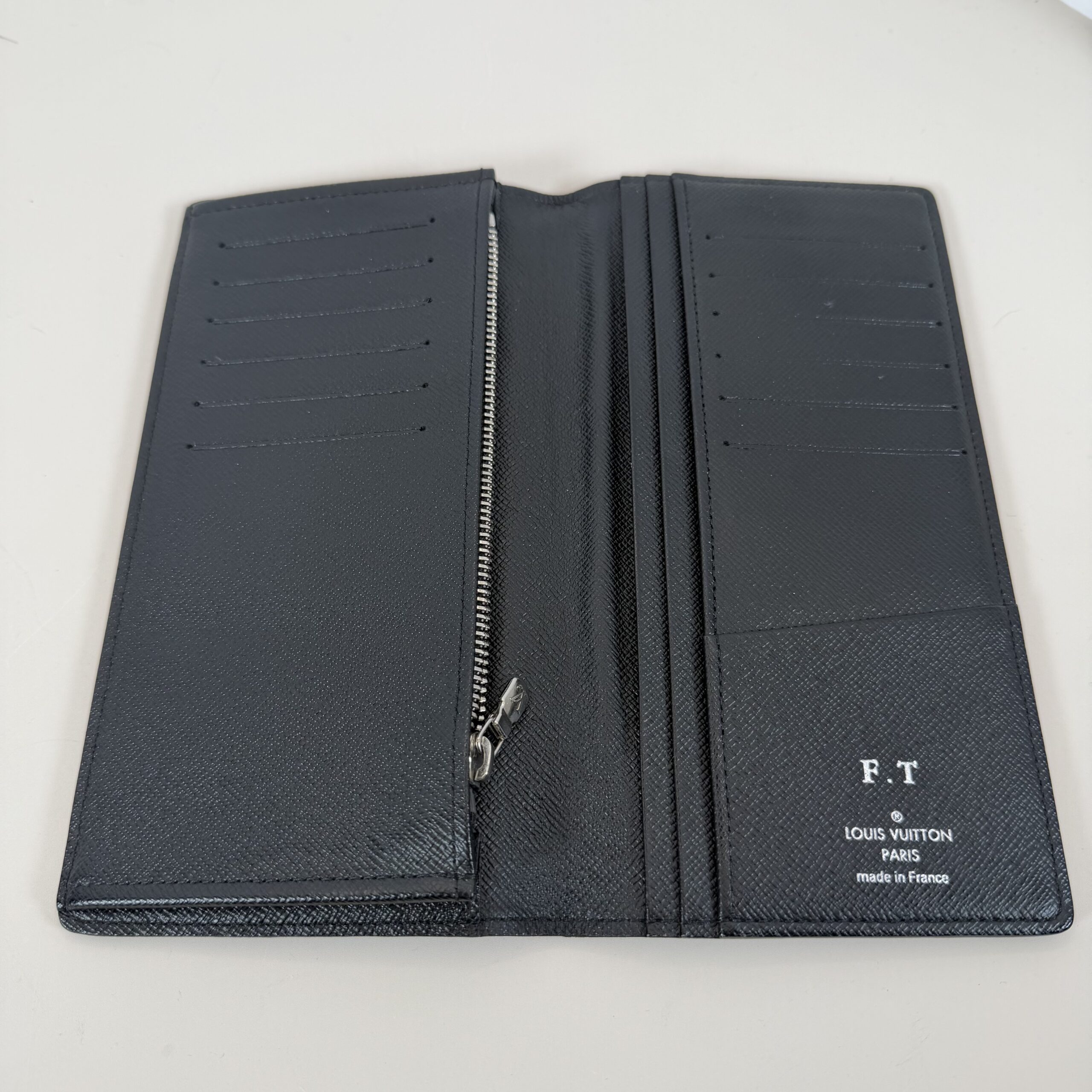 Louis Vuitton Brazza Wallet in Damier Graphite Canvas - Image 3