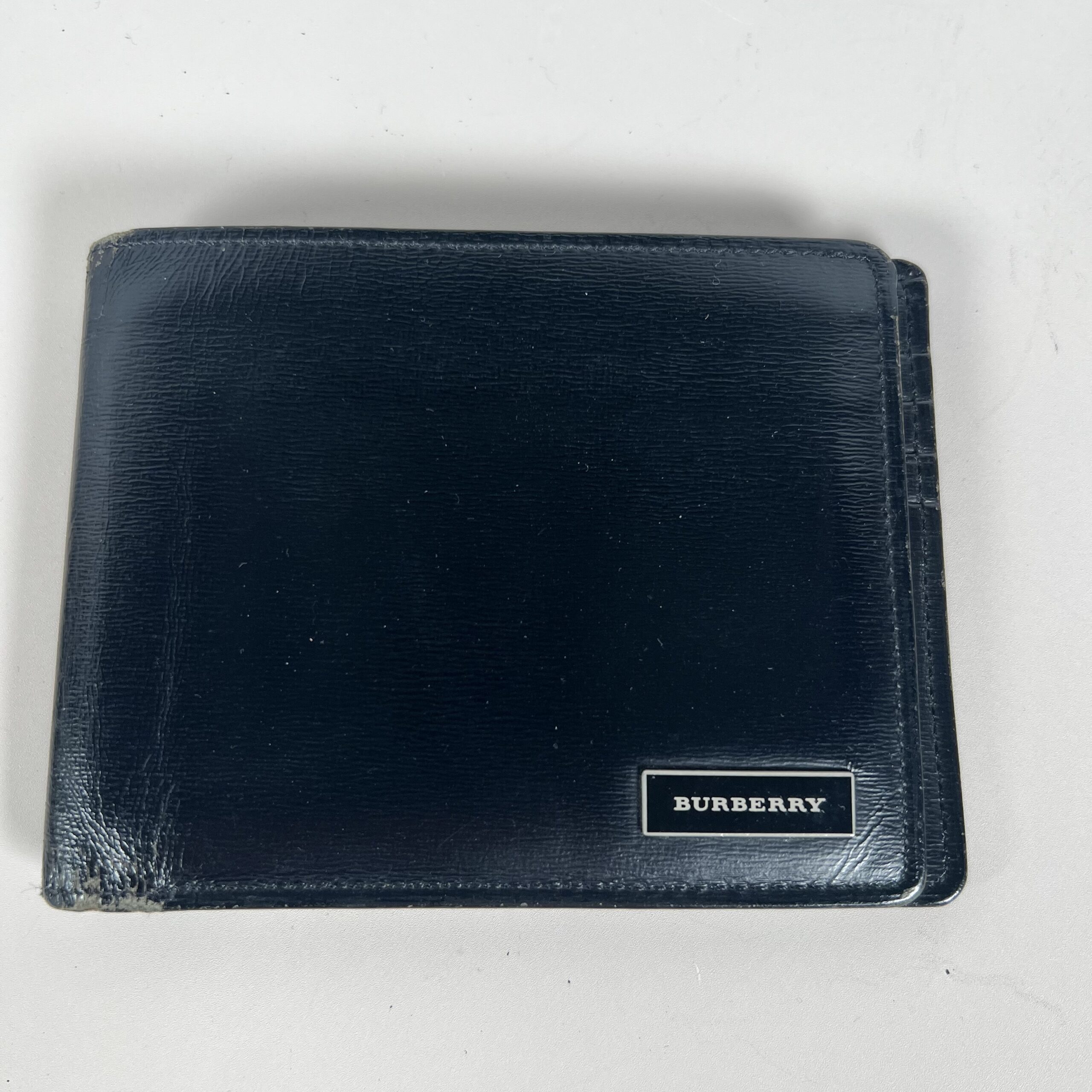 Burberry Black Bifold Leather Wallet with Logo Plaque and Nova Check Lining