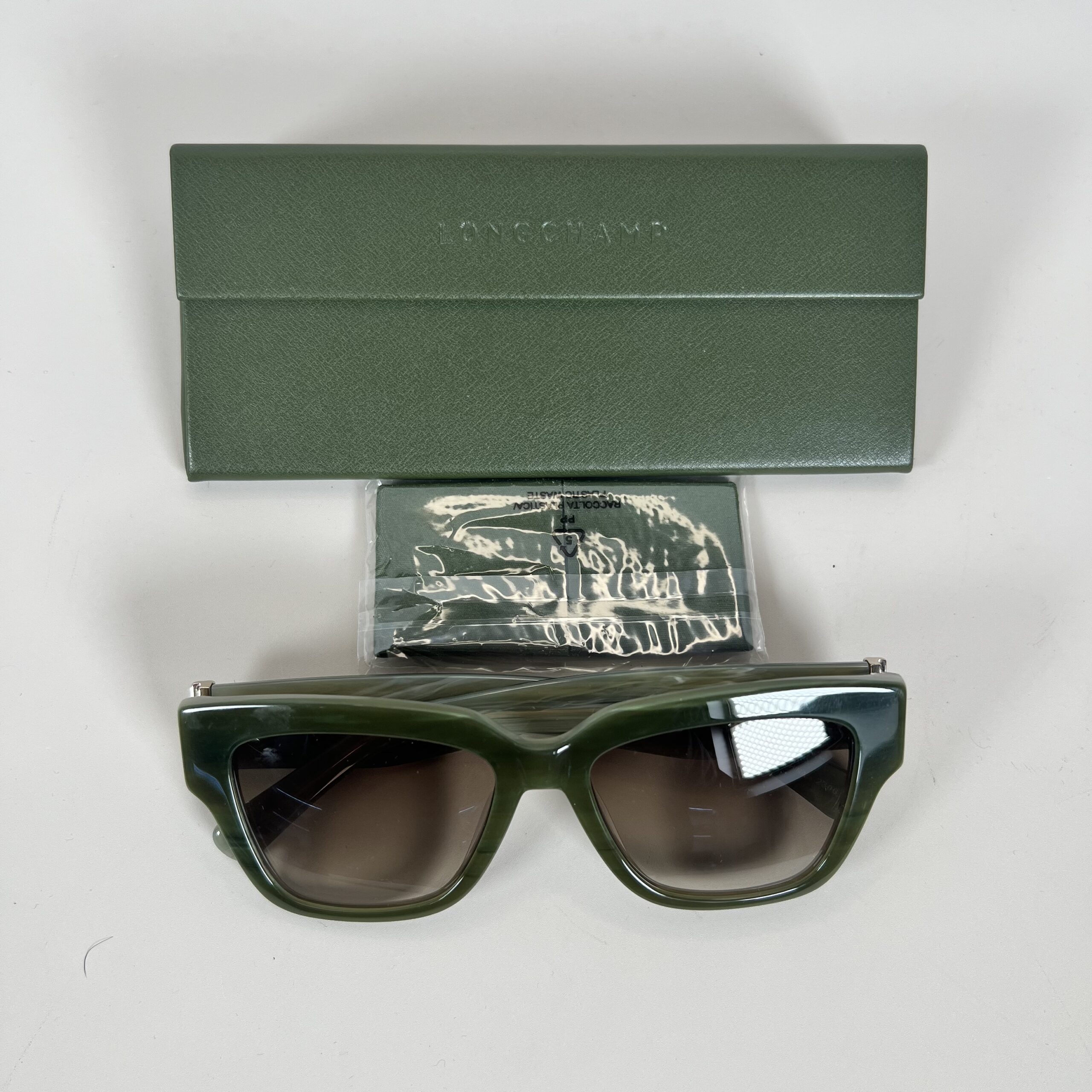 Longchamp Women's Green Acetate Cat-Eye/Square Sunglasses (NWOT)