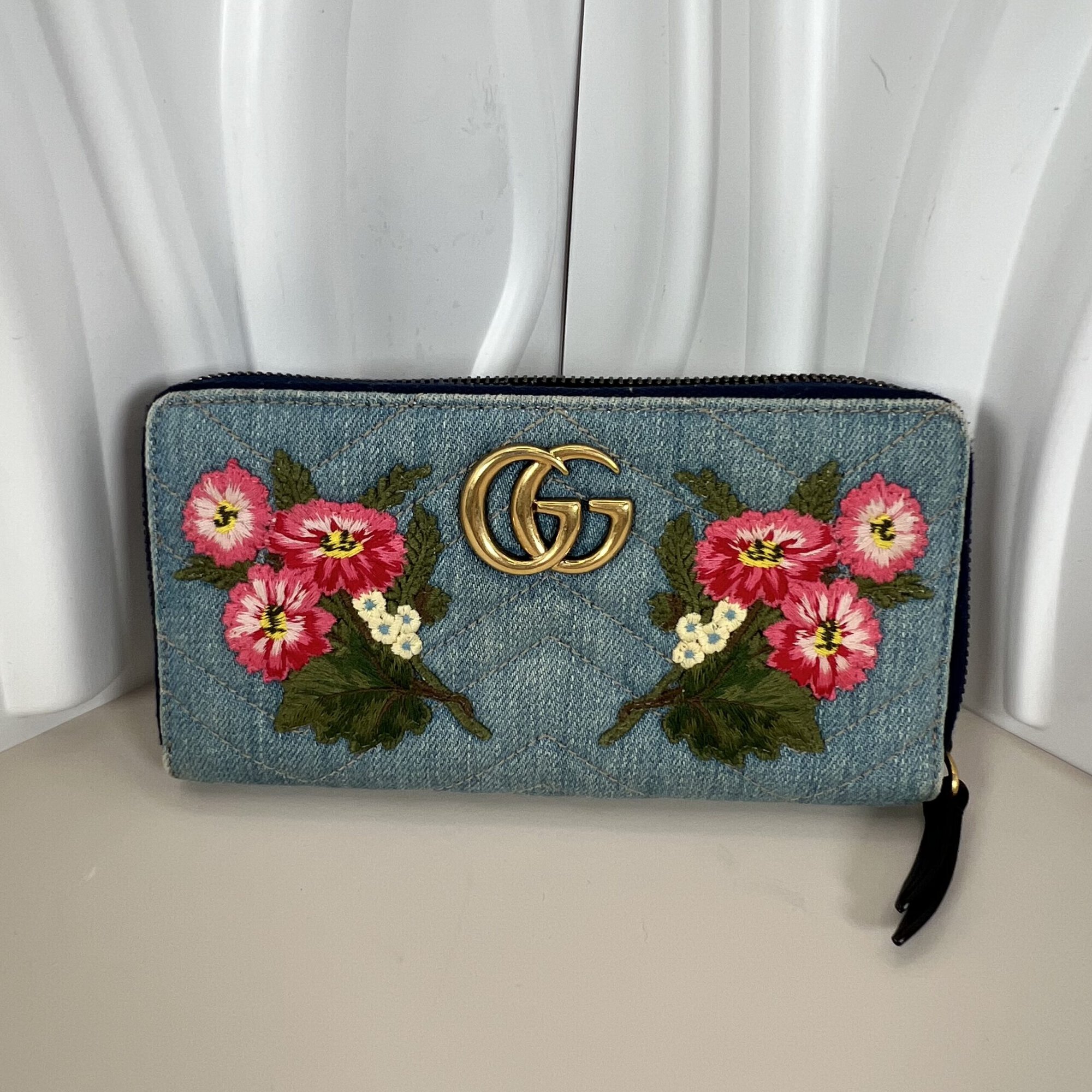Gucci Denim Matelassé Floral Embroidered GG Marmont Zip Around Long Wallet - Limited Edition - Image 2