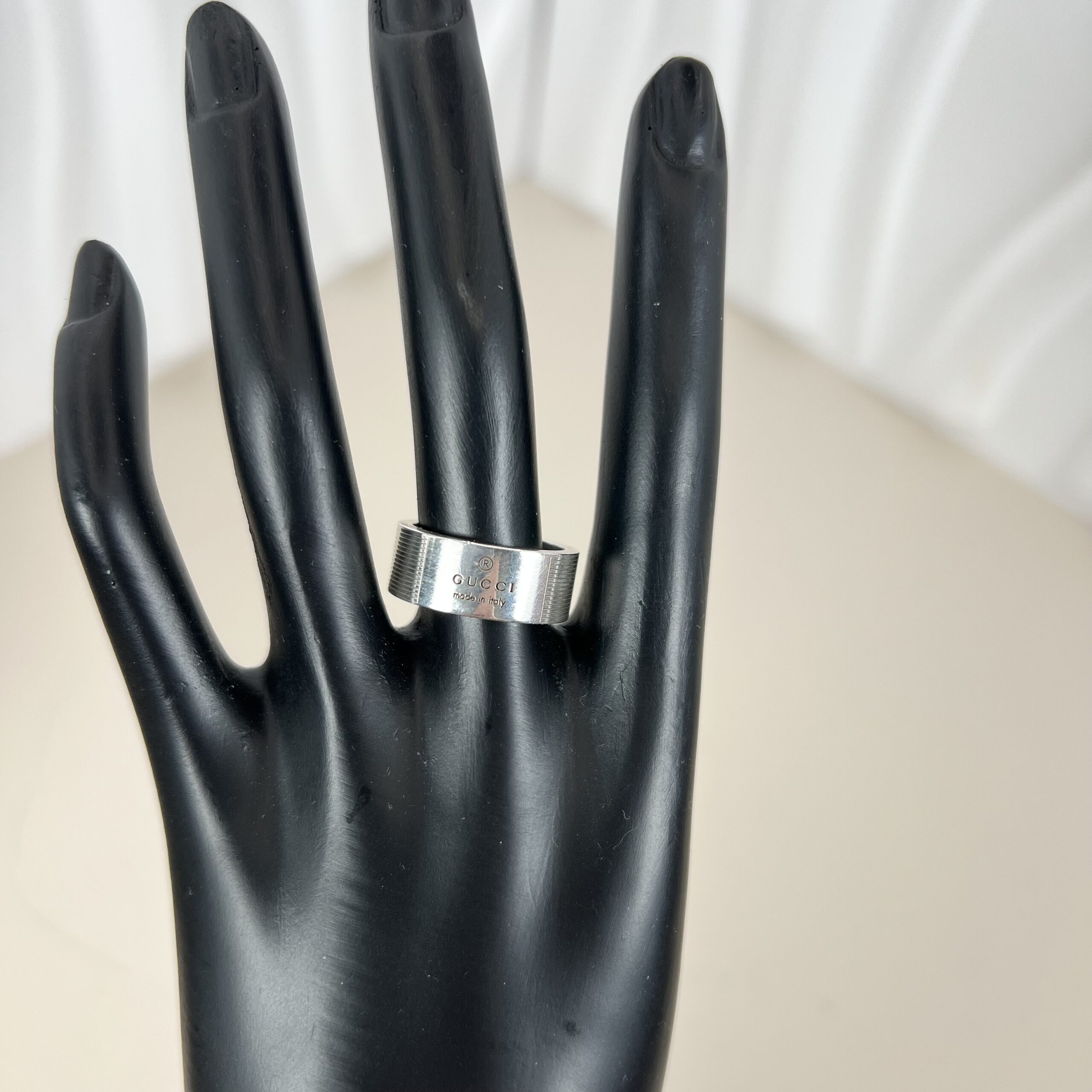 Gucci Logo Plate Ring in sterling silver size 6.25
