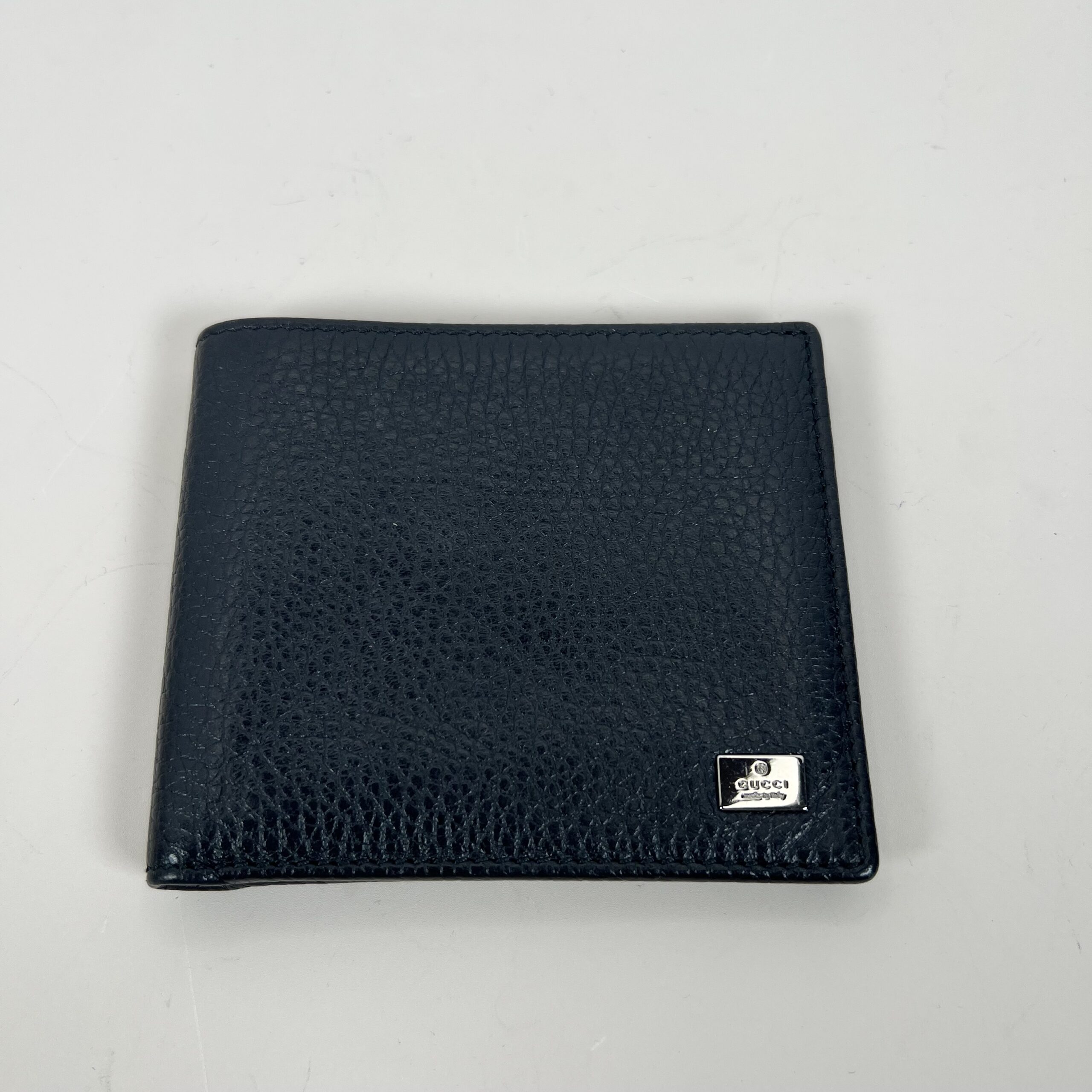 Gucci Black Grained Leather Bifold Wallet with Silver-Tone Logo