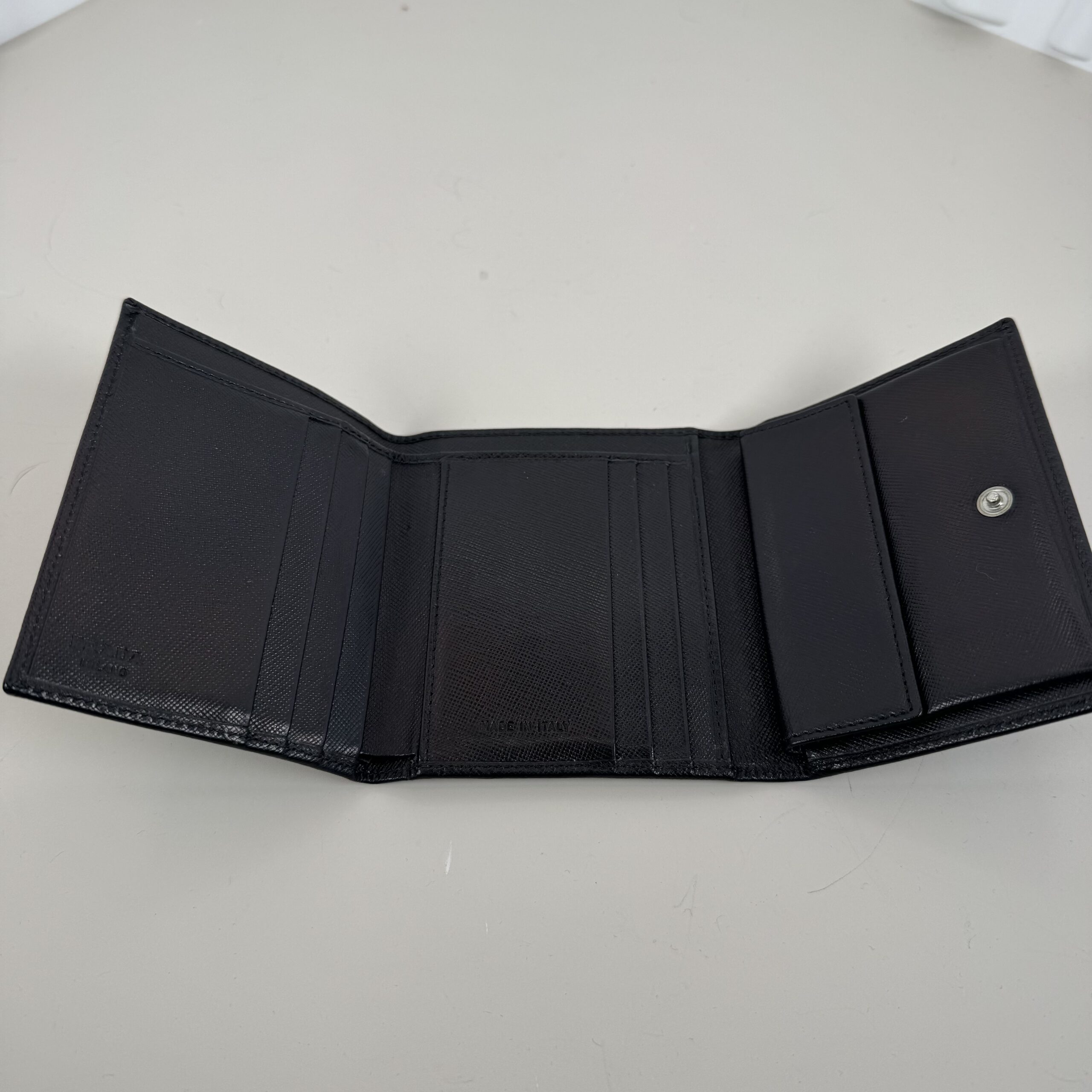 Prada Black Saffiano Leather Compact Wallet - Image 4