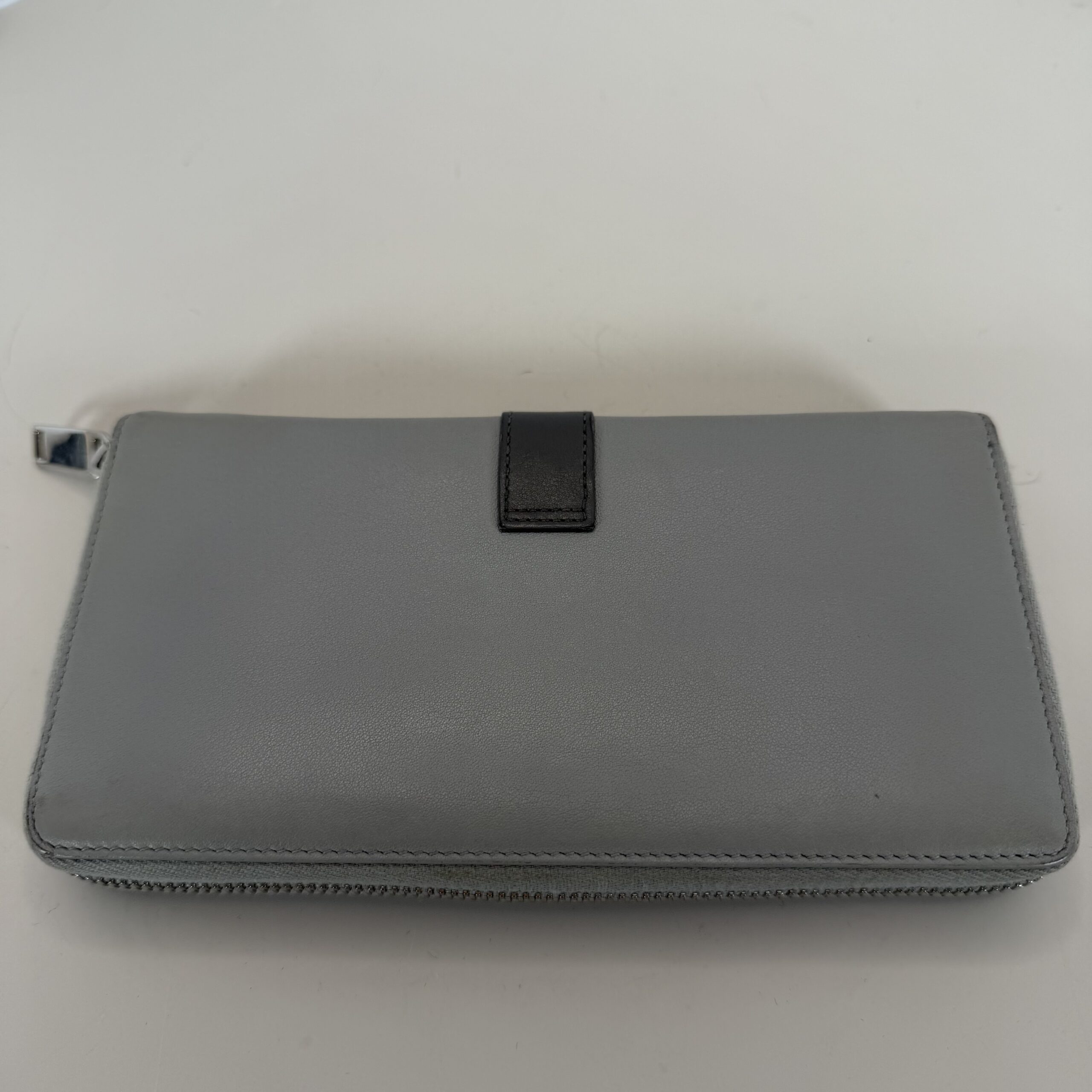 Saint Laurent Grey Leather Long Zip Wallet with Silver-Tone YSL Logo - Image 3