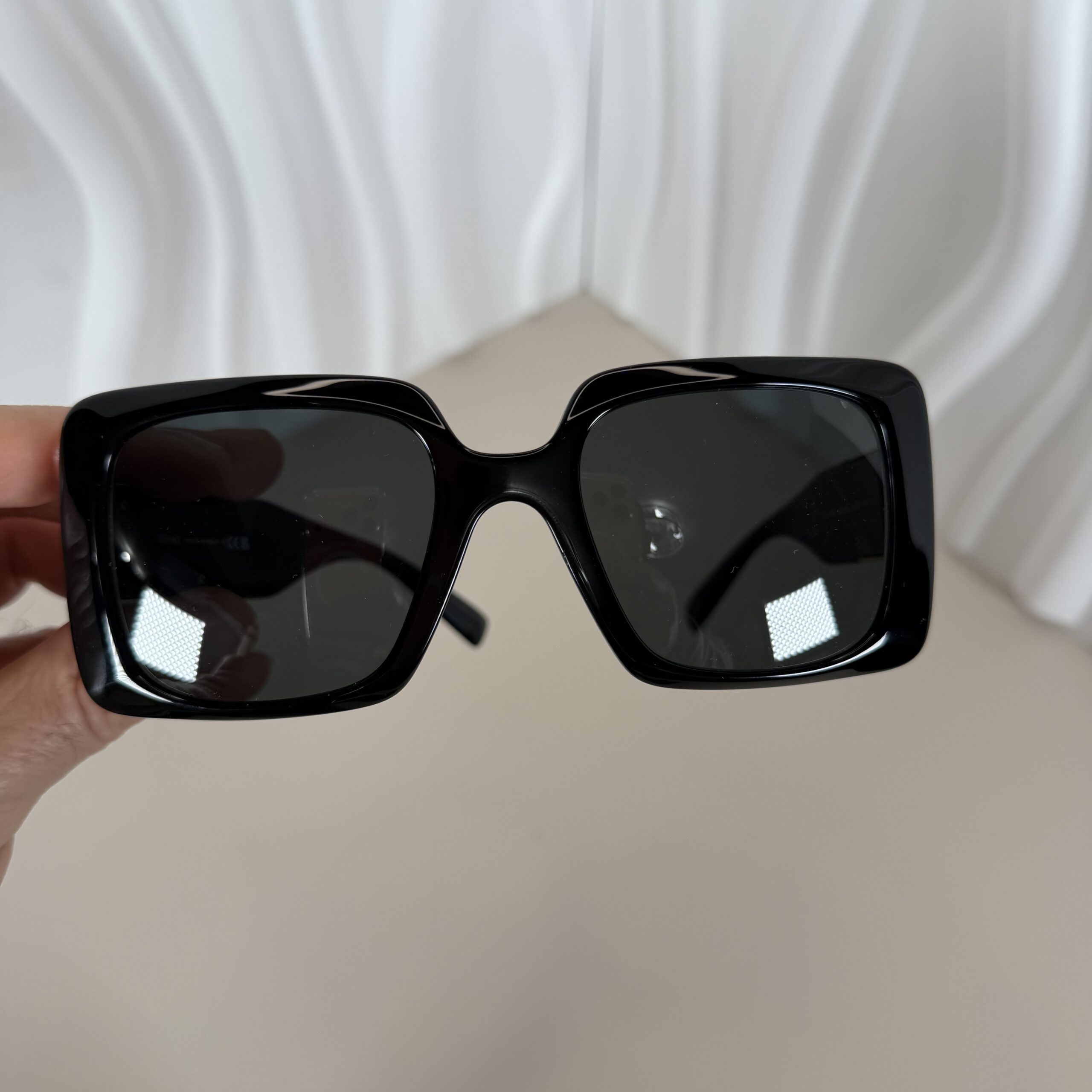 Versace Black Square Sunglasses MOD. 4405 - Image 4