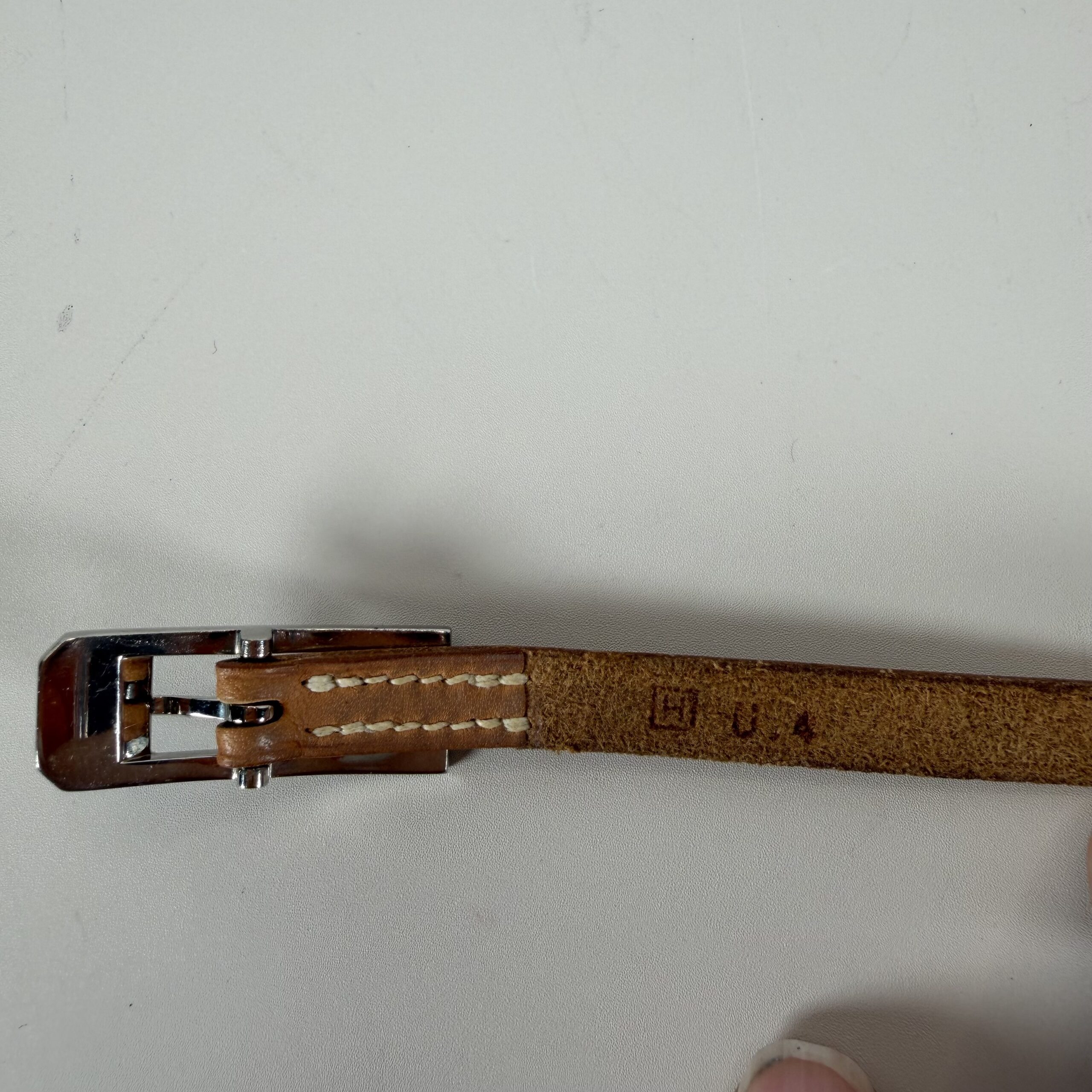 Hermès Api Golden Ardion Leather H Buckle Bracelet - Image 4