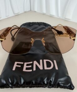 Fendi Fendigraphy sunglasses (model FE40067U, color code 30S)