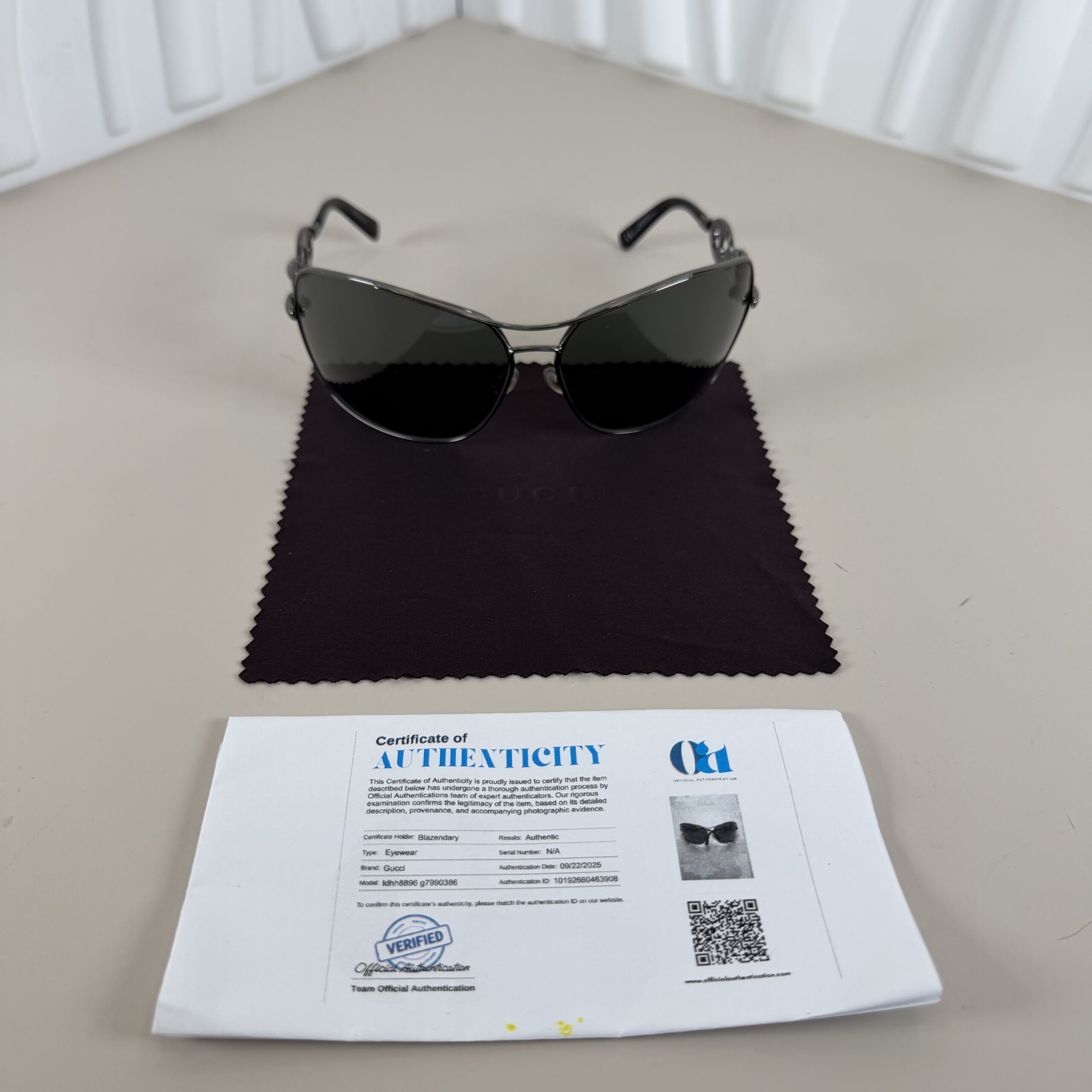 Gucci Chunky Mariner Chain Link sunglasses GG 2775/S - Image 2