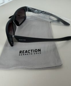 Alternative view of NWT Kenneth Cole Reaction Square Sunglasses KC1246/S 20B - Matte Black/Smoke Gradient