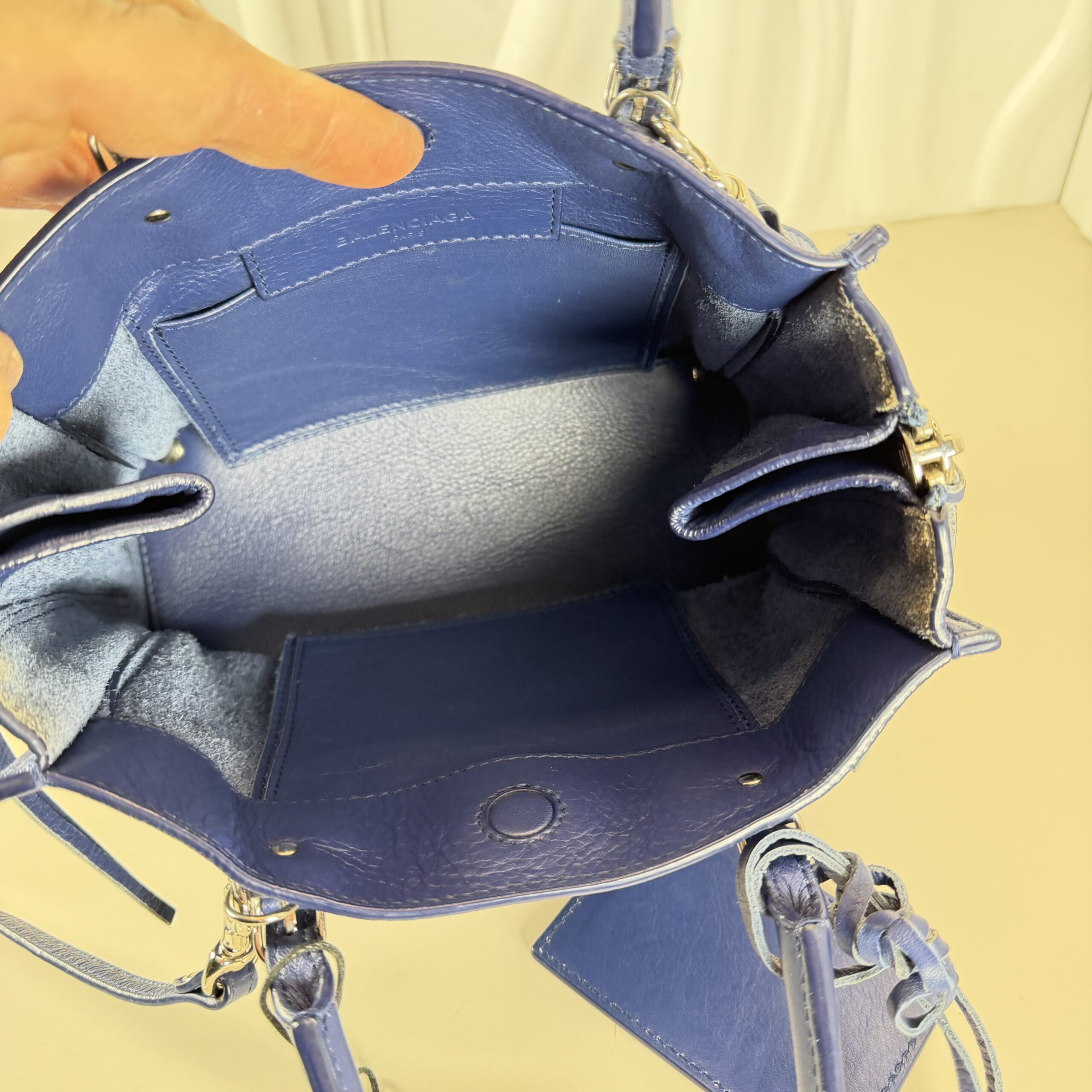 Balenciaga Navy Blue Leather Mini Papier A4 Tote - Image 6