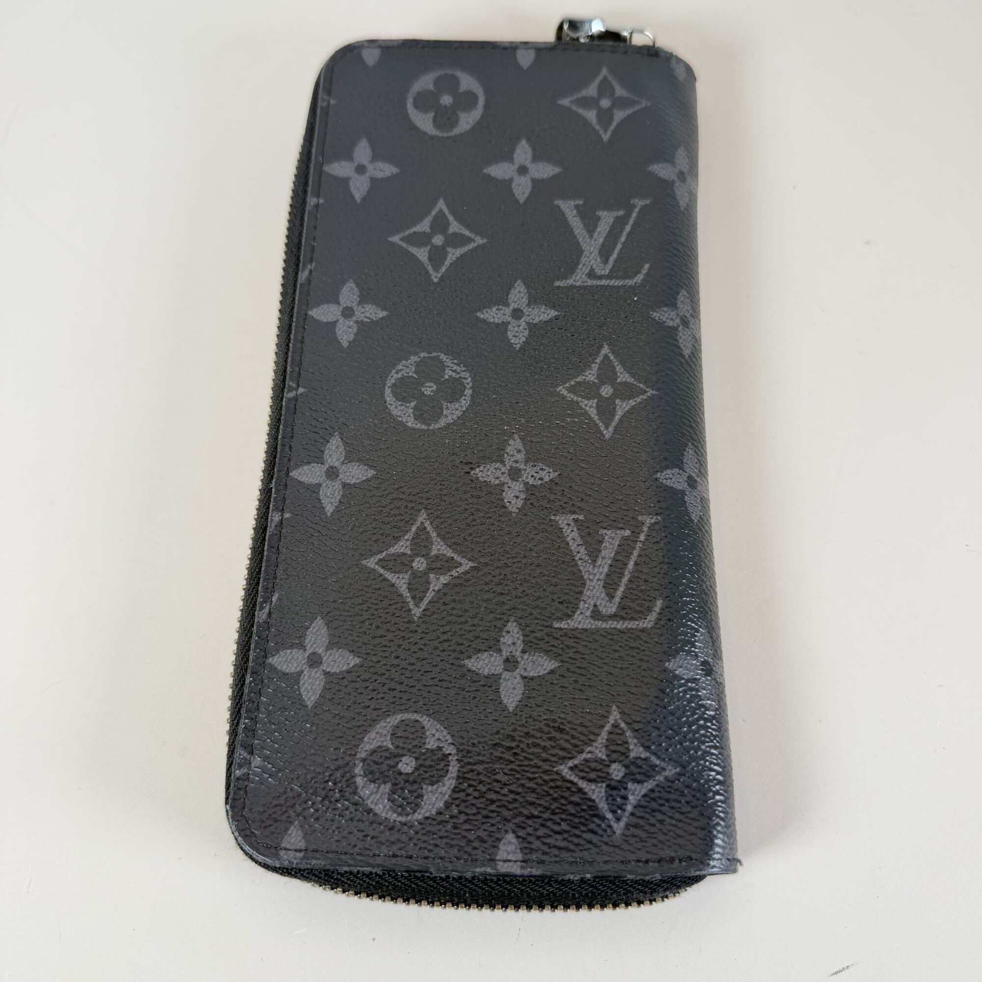 Louis Vuitton Zippy Vertical Wallet in Monogram Eclipse - Image 2