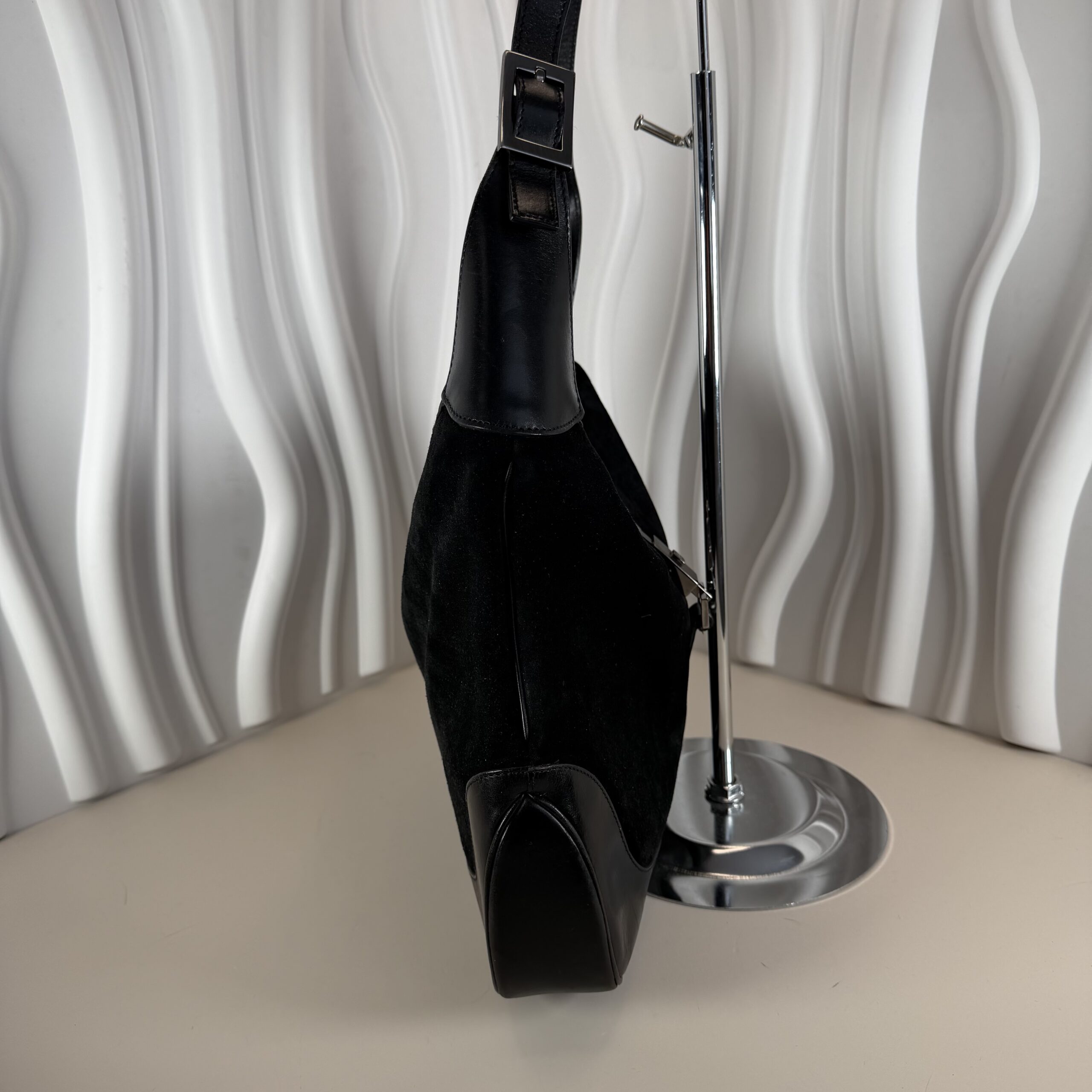 GUCCI Black Suede & Leather Jackie Shoulder Hobo Bag w/ Silver-Tone Hardware - Image 3