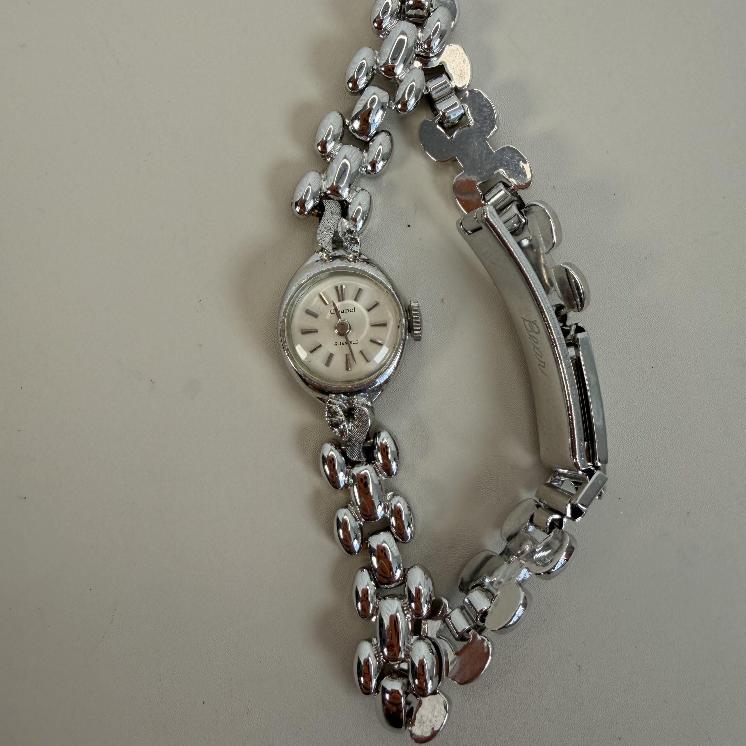 Chanel 19 Jewels Manual Wind Ladies Watch - Image 3