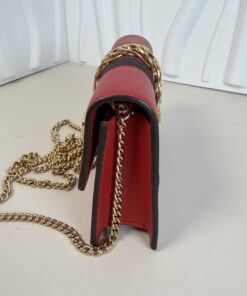 Gucci Super Mini Sylvie Chain Bag - Image 4