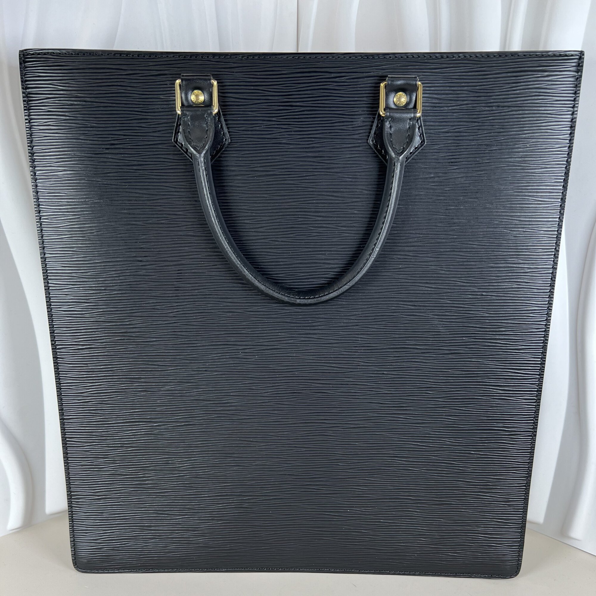 Louis Vuitton Black Epi Leather Sac Plat GM tote - Image 2