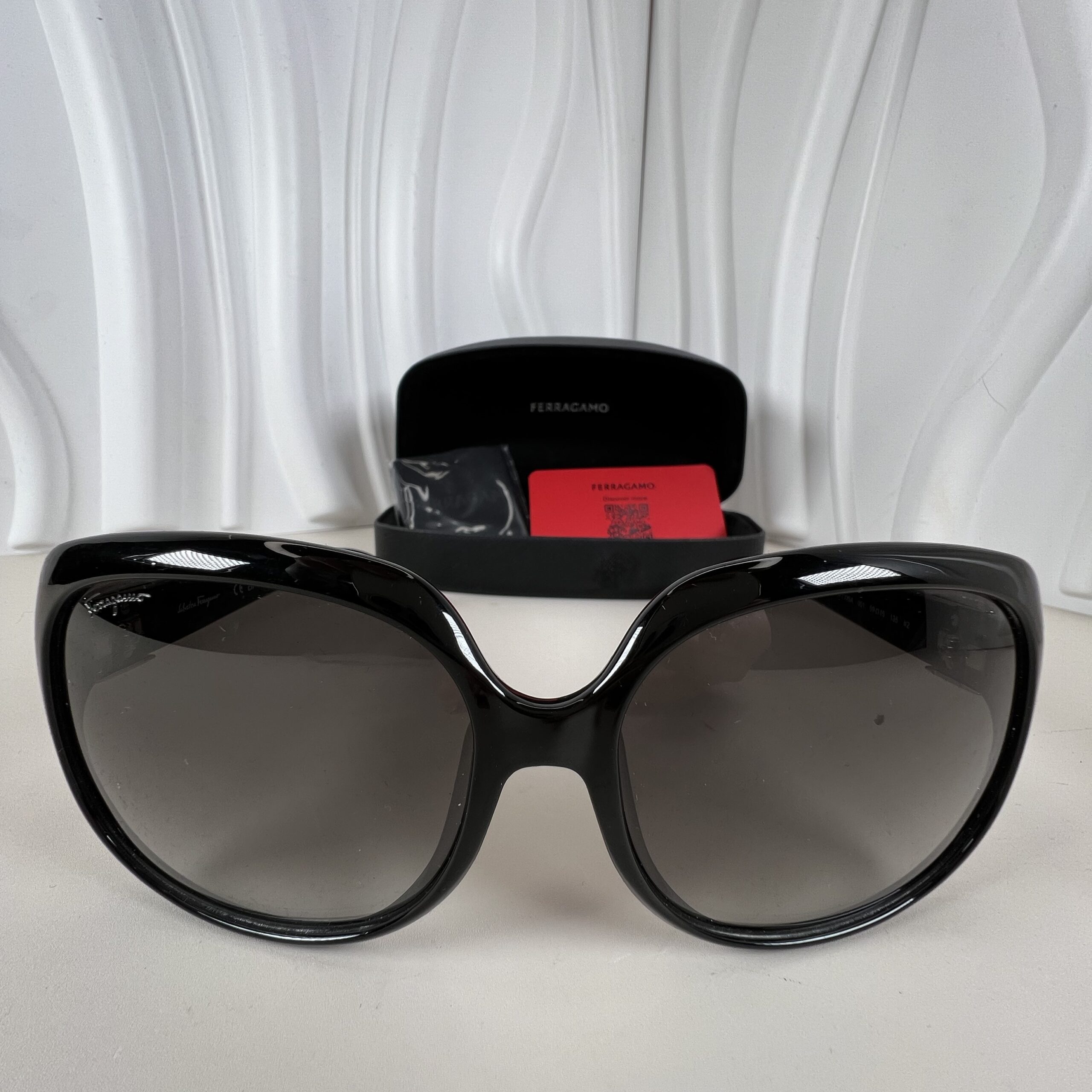 Salvatore Ferragamo SF739SA oversized sunglasses in classic black acetate NWT