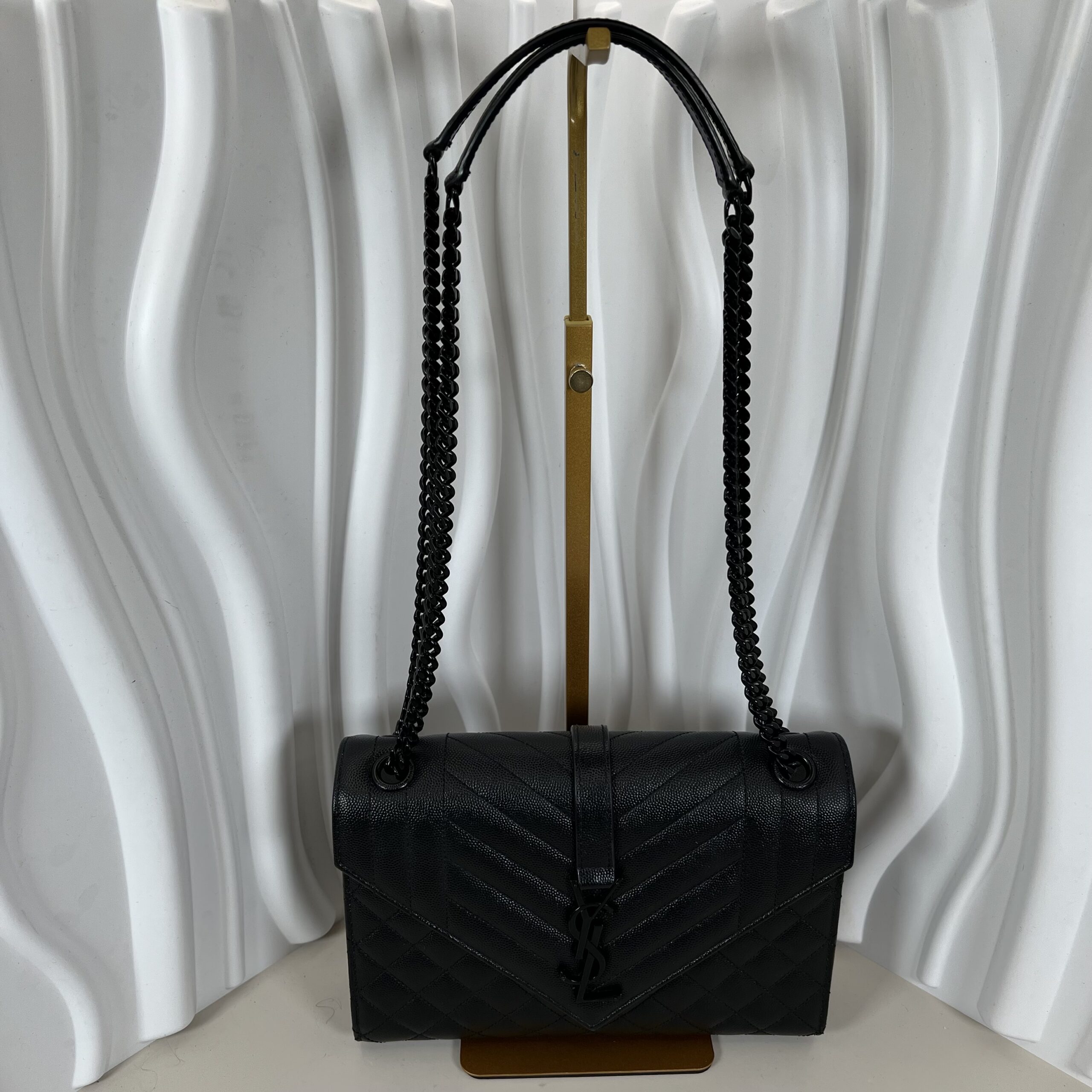 Saint Laurent Medium Envelope Triquilt Shoulder Bag - Image 6