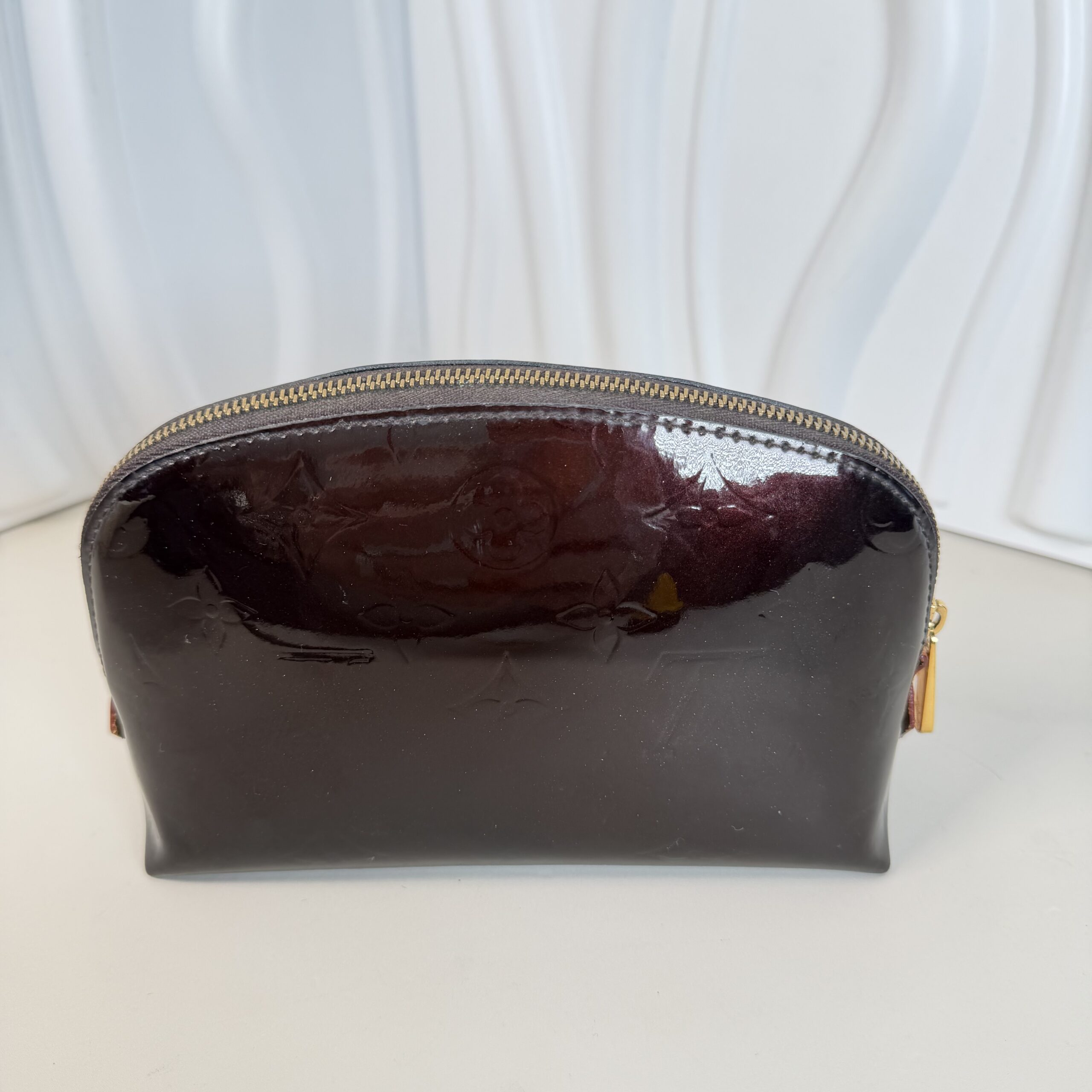 Louis Vuitton Monogram Vernis Cosmetic Pouch - Amarante