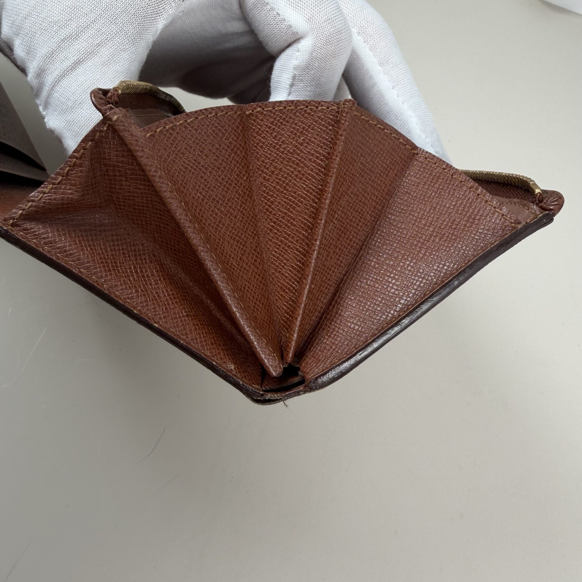 Louis Vuitton Monogram Porte Monnaie Billets Tresor Wallet - Image 4