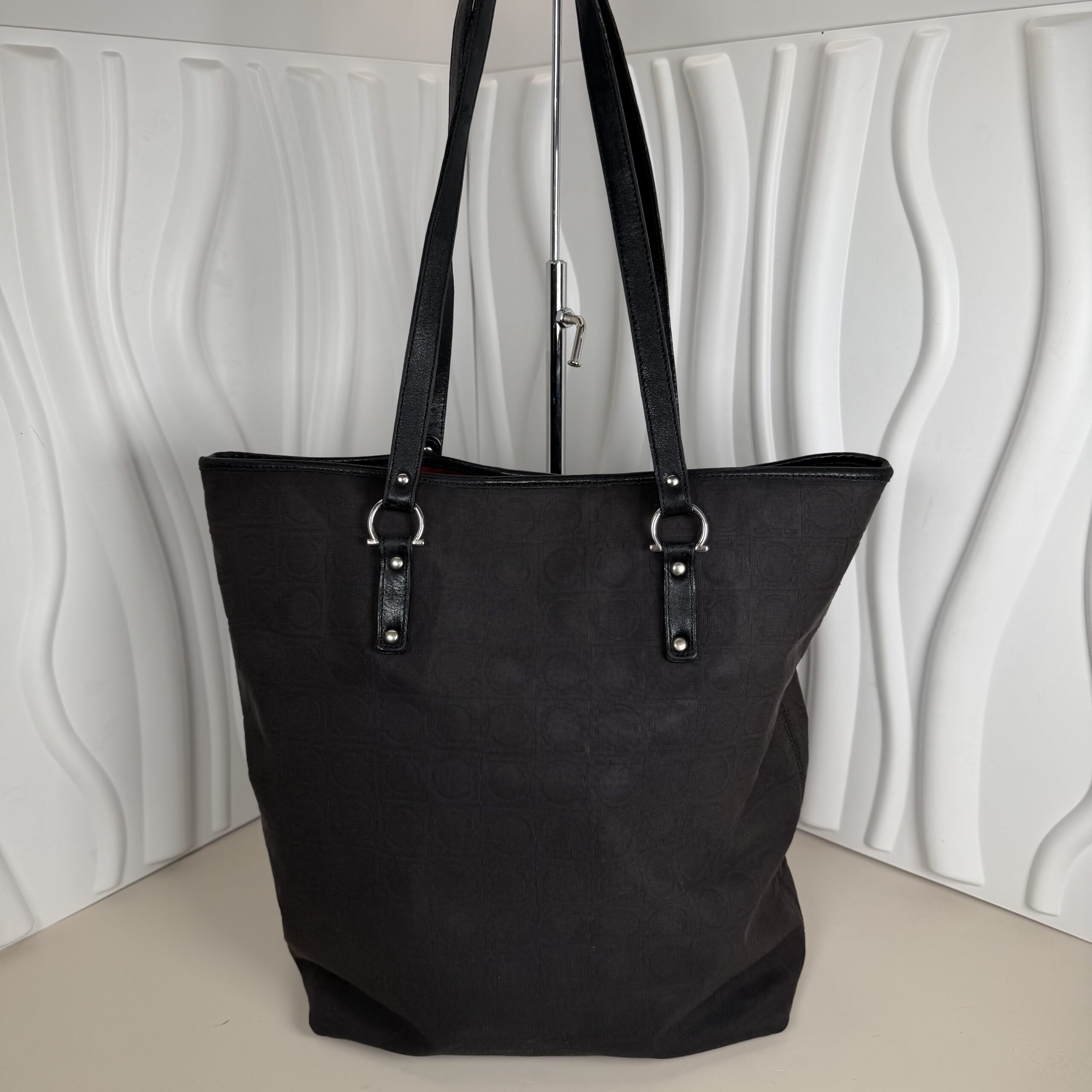 Salvatore Ferragamo Gancini Tote Bag - Image 2