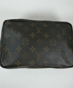Alternative view of Louis Vuitton Monogram Trousse Toilette 23 clutch bag