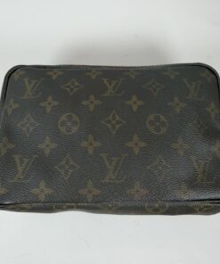 Louis Vuitton Monogram Trousse Toilette 23 clutch bag