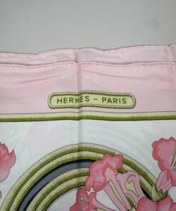Alternative view of Hermès Vintage "Caraïbes" Silk Carré 90 size 36"x36"