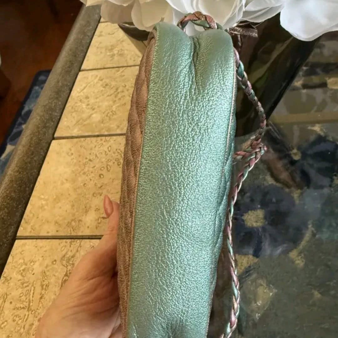 Gucci Trapuntata Mini Zumi Dome Crossbody Bag - Image 2