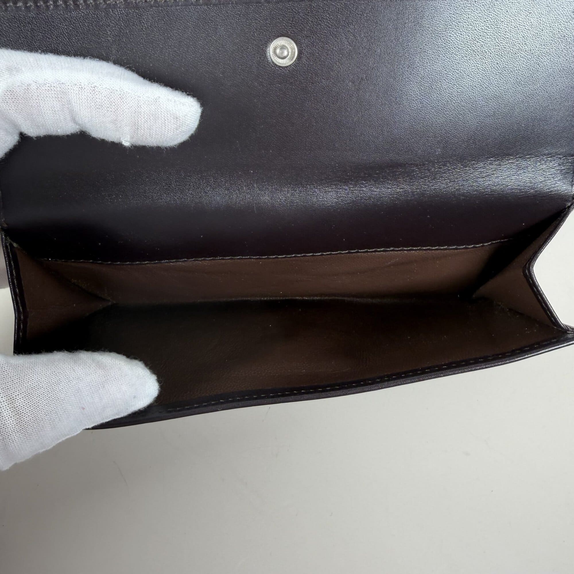 Gucci Vintage Bifold Long Wallet - Image 7