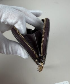 Louis Vuitton Porte Monnaie Coeur in Monogram Vernis leather Amarante color - Image 3