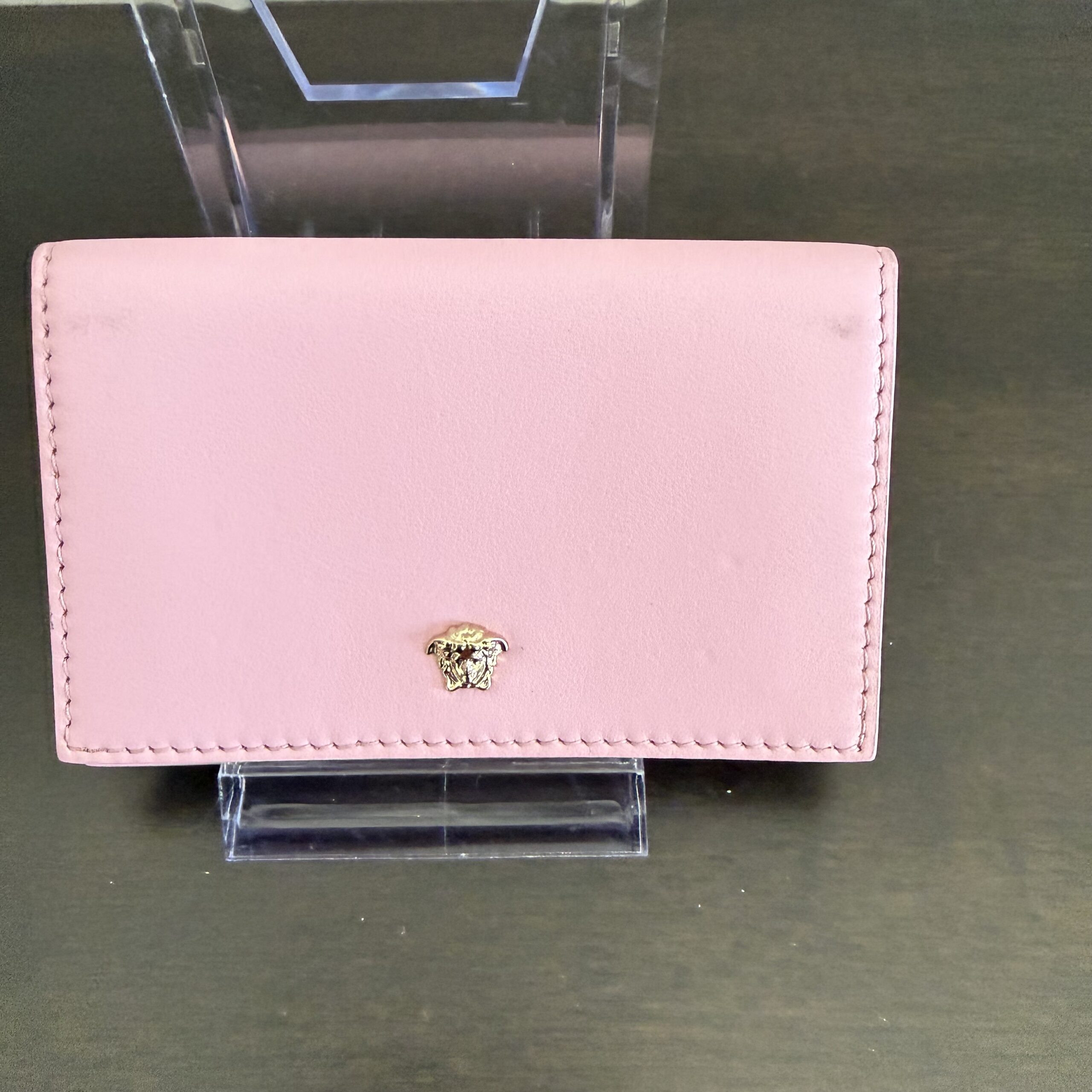 Versace La Medusa Leather Card Holder in a vibrant bubblegum pink