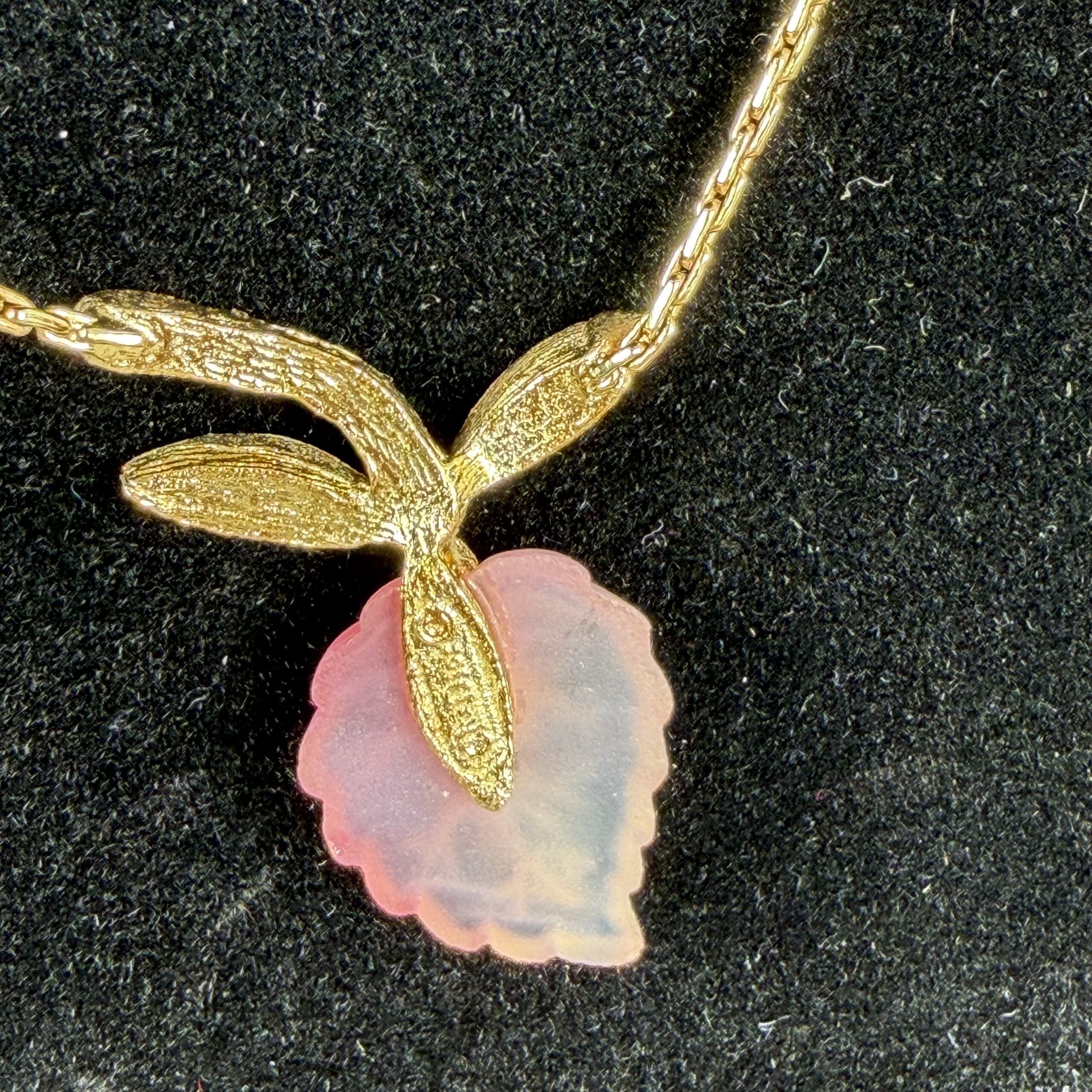 Christian Dior vintage featuring a signature pink leaf design. - Image 4