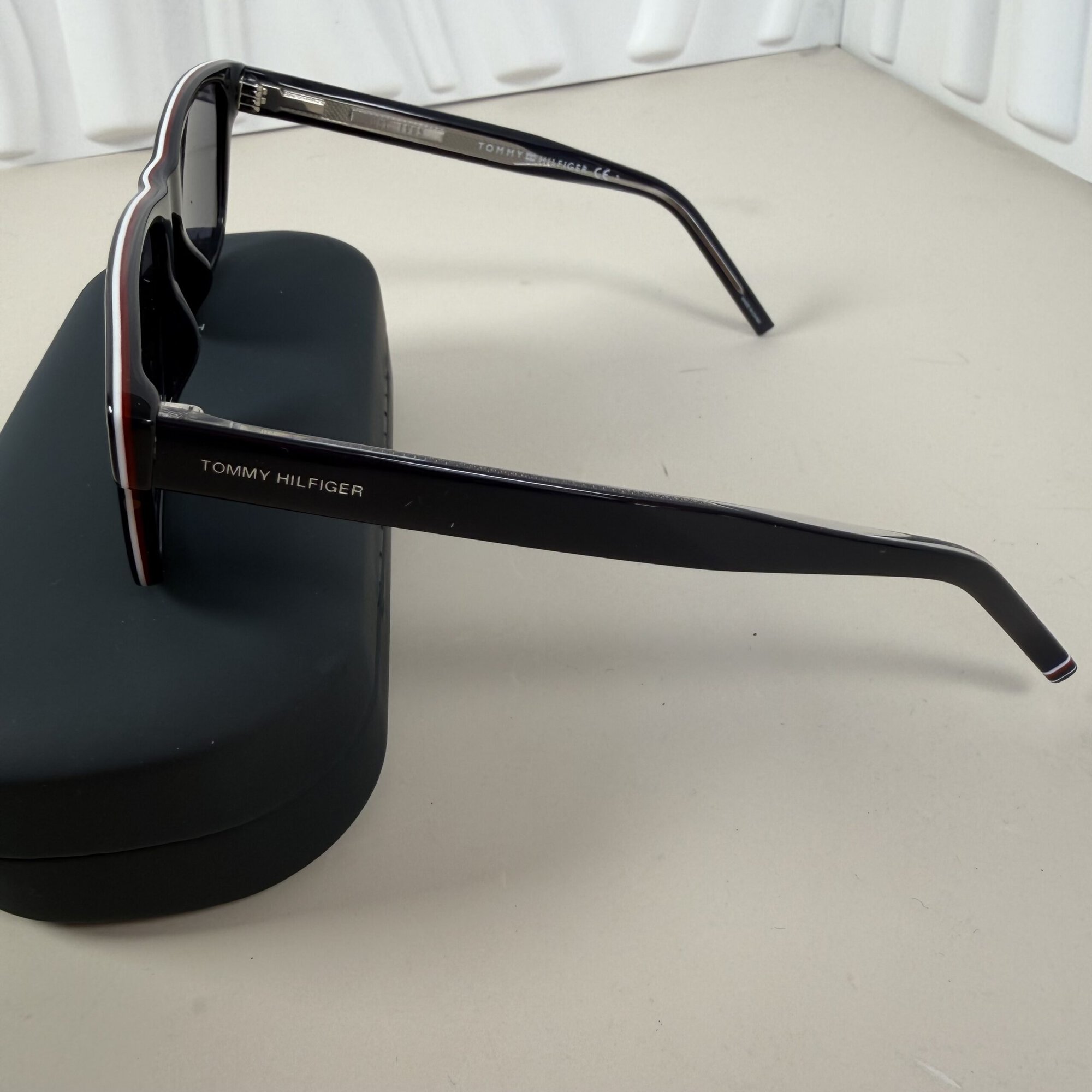 Tommy Hilfiger Men's TH 1794/S - 0PJP KU size 55/19/145 Sunglasses - Image 2
