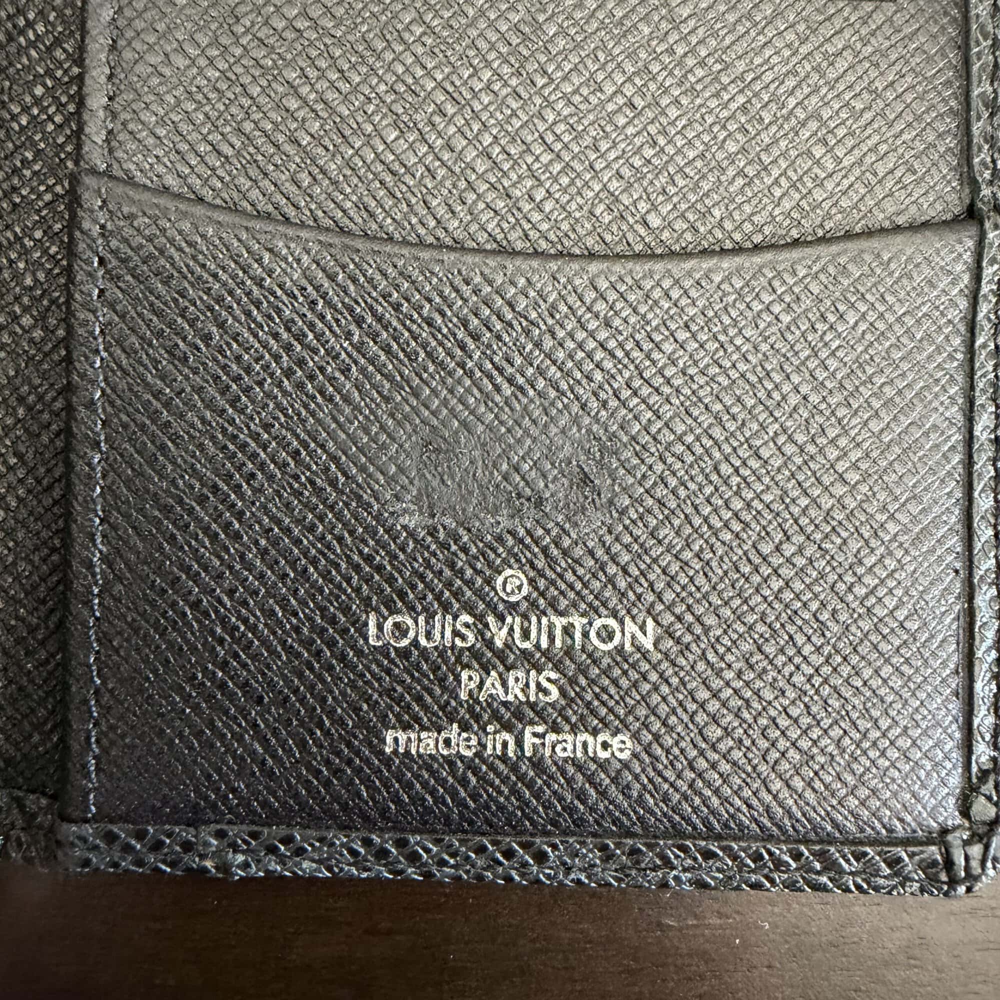 Louis Vuitton Pocket Organizer in black Taiga leather - Image 6