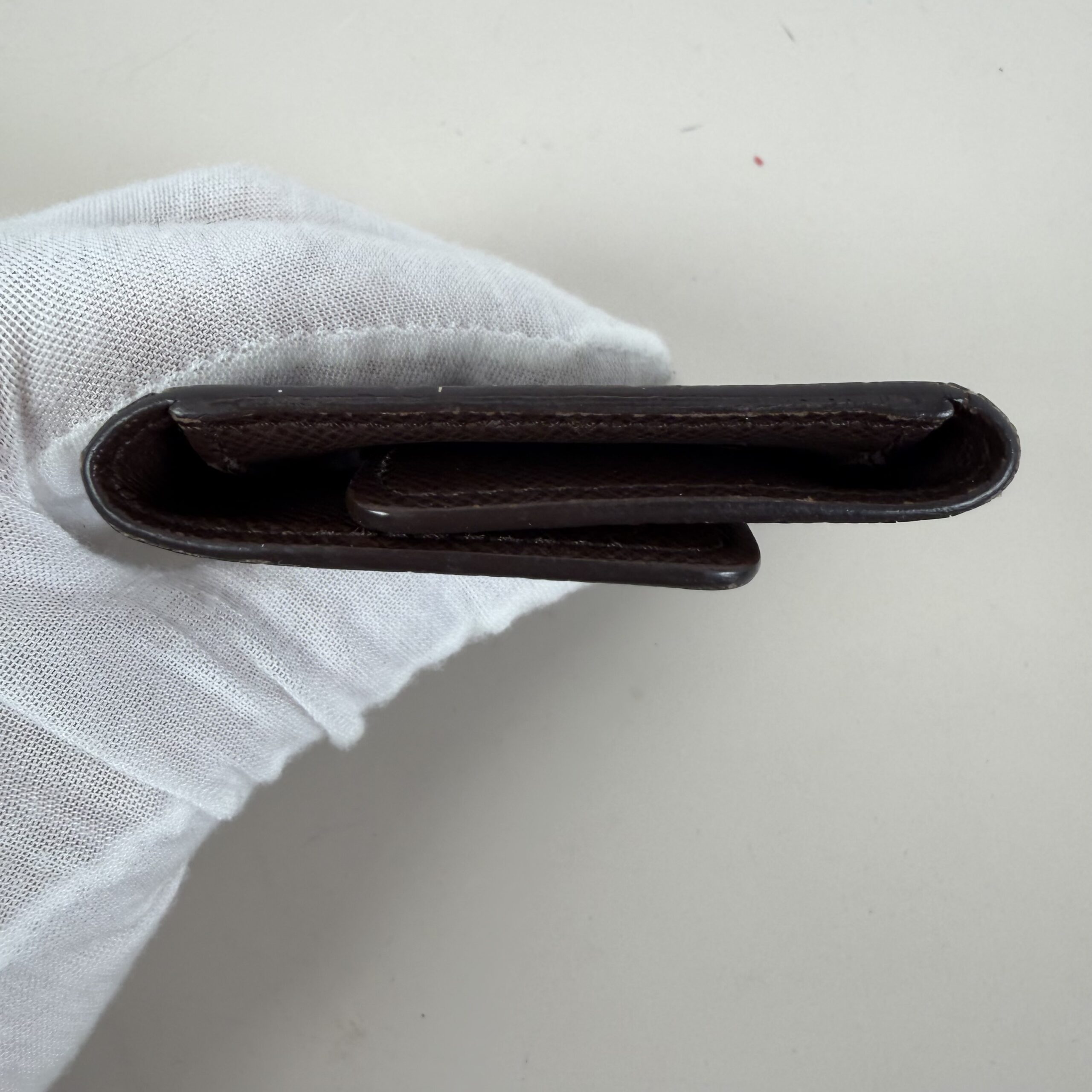 Louis Vuitton 6 Key Holder in Damier Ebene canvas - Image 4