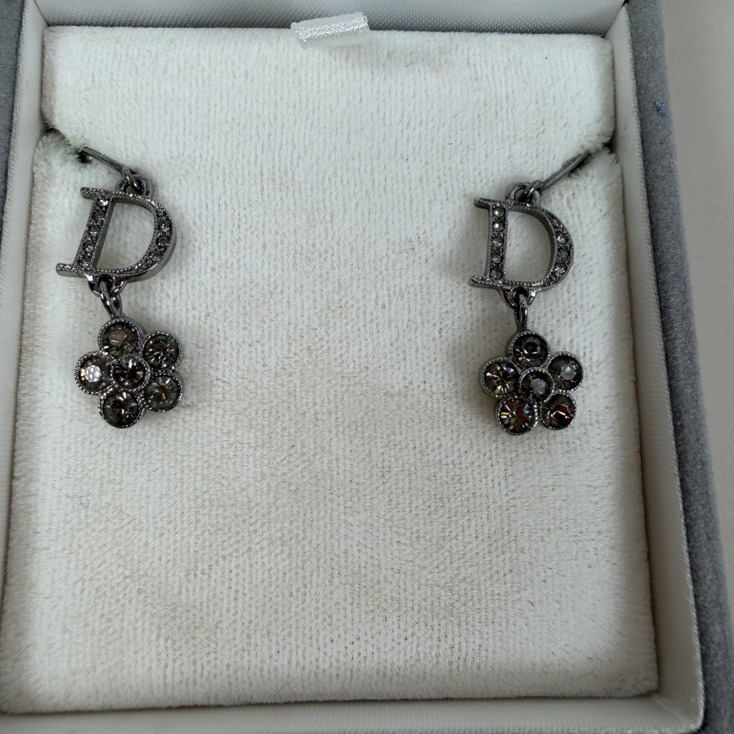 Christian Dior logo drop earrings - Image 2