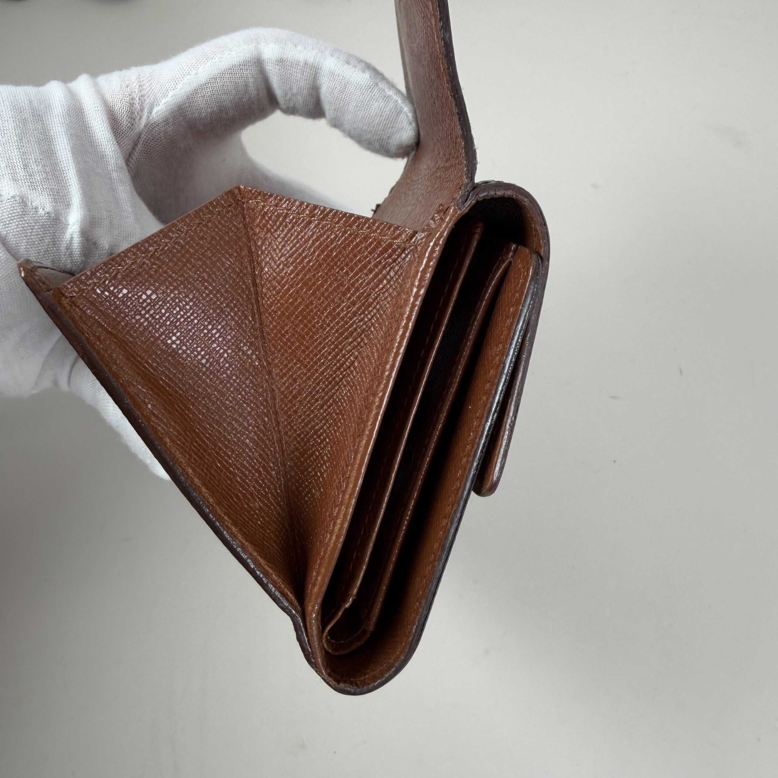 Louis Vuitton Monogram Elise Compact Wallet - Image 4
