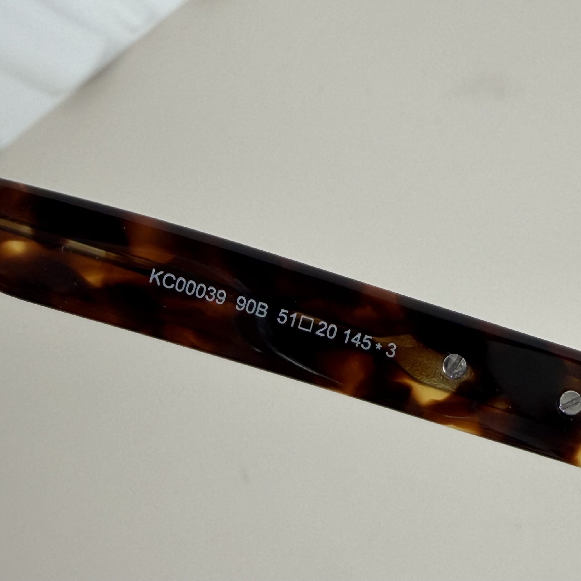Kenneth Cole New York KC00039 sunglasses size 51/20/145 - Image 3