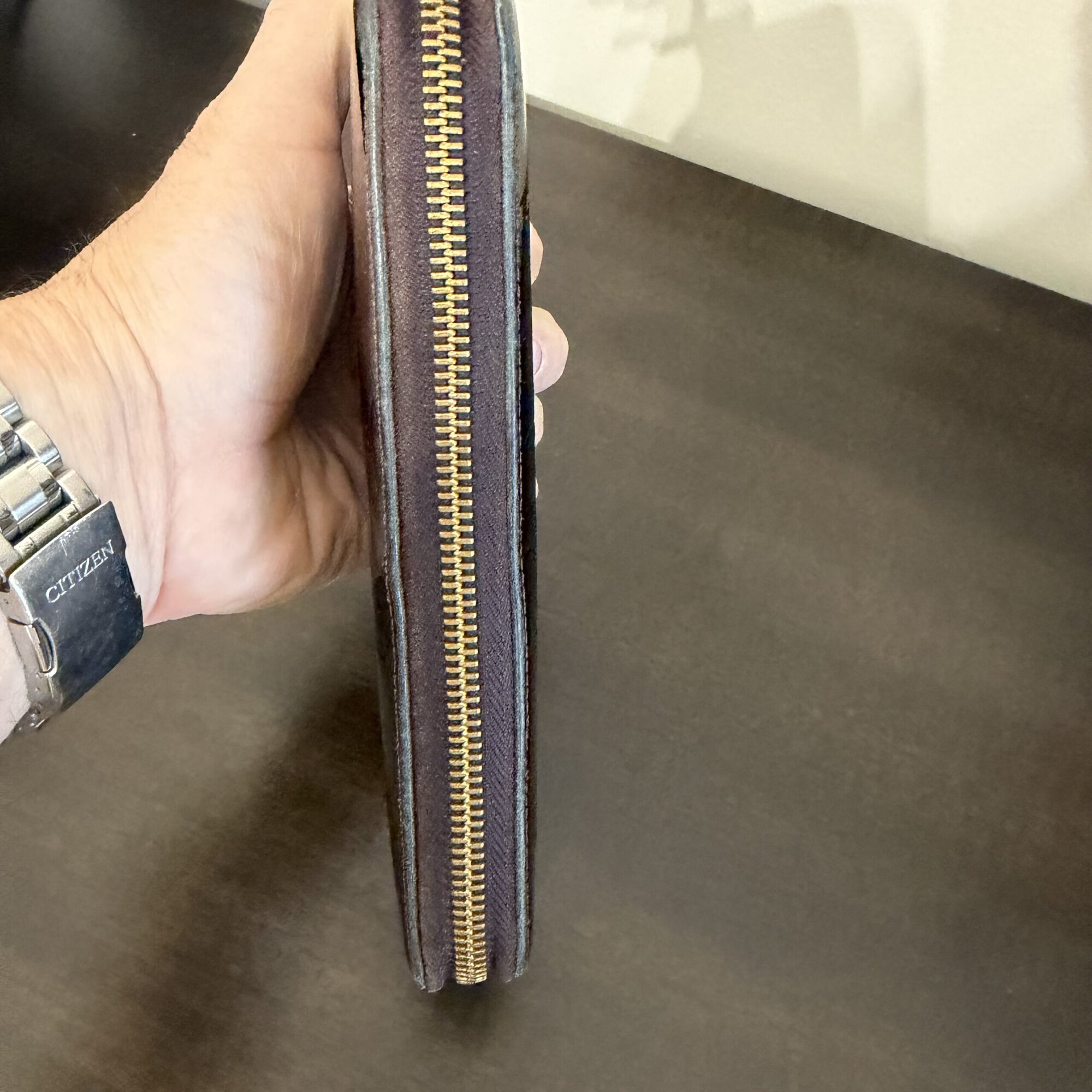 Louis Vuitton Monogram Vernis leather Zippy Wallet in Amarante image 5