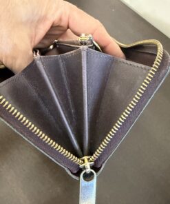 Louis Vuitton Monogram Vernis leather Zippy Wallet in Amarante, additional view 6