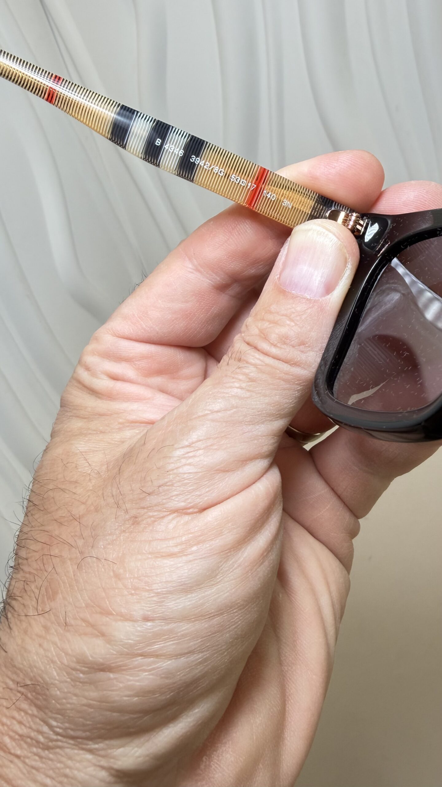 Burberry Elsa BE4346 Cat-Eye Sunglasses size 53/17/140 NWT - Image 4