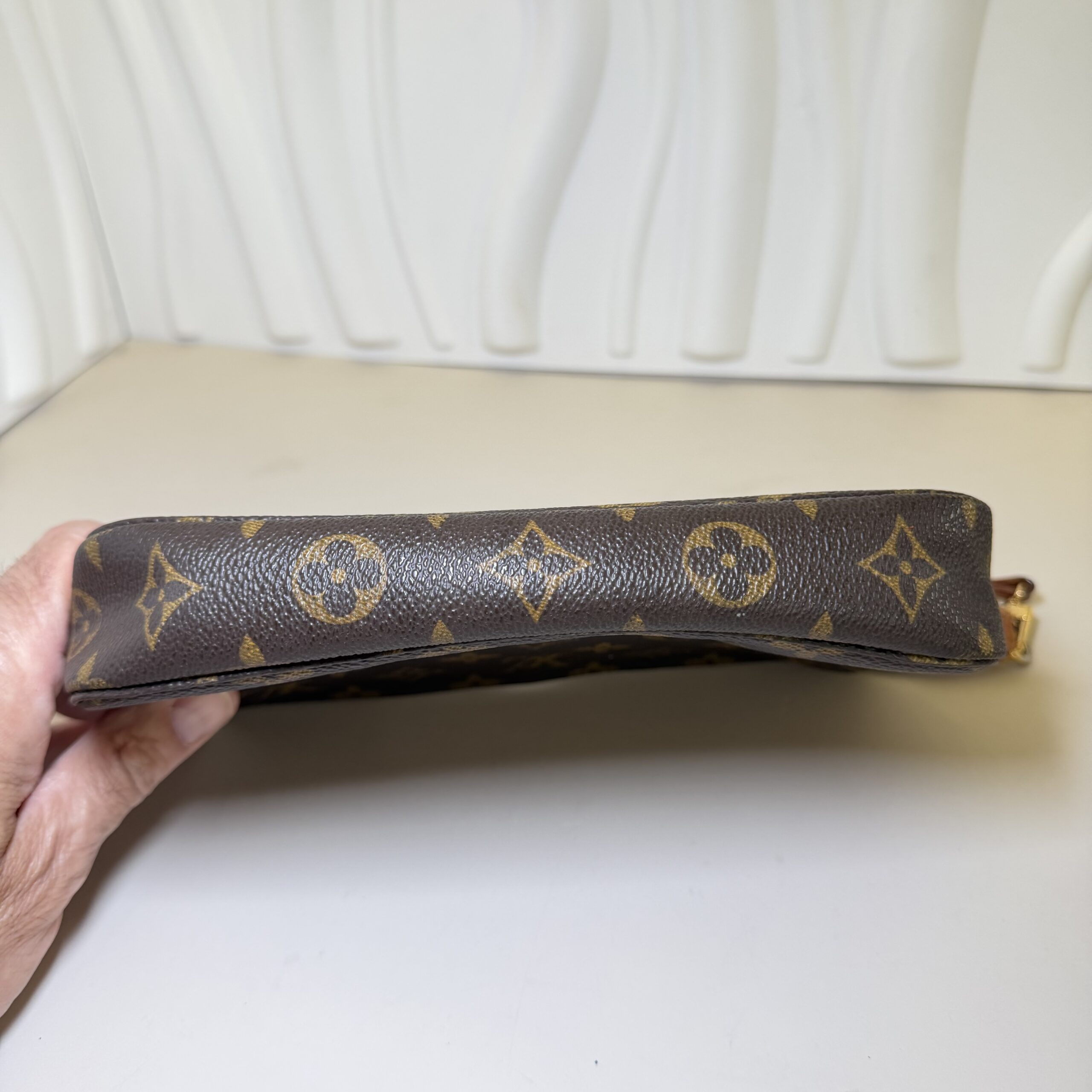 Louis Vuitton Monogram Pochette Accessoires - Image 4