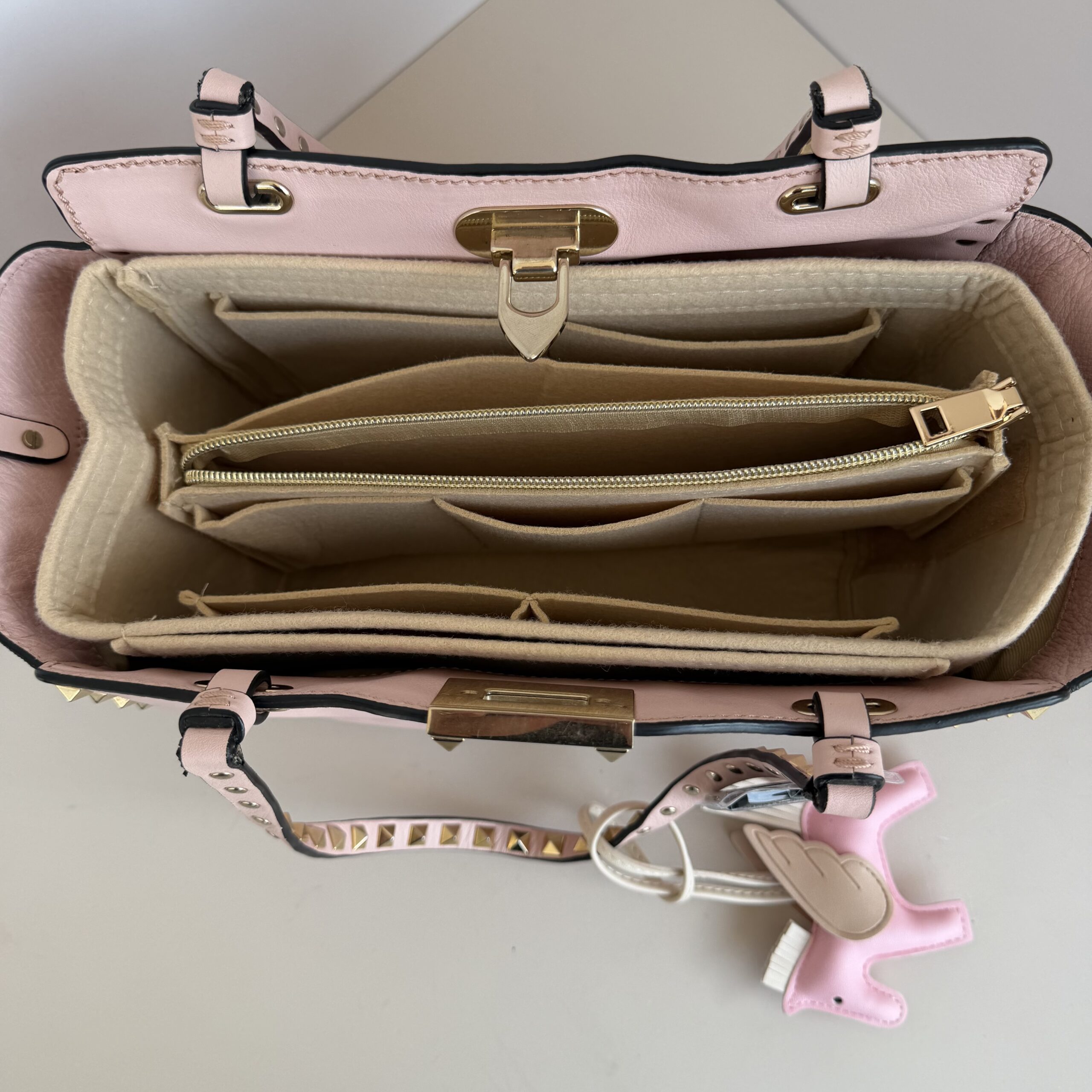 Valentino Garavani Rockstud Small Double-Handle Trapeze Tote Bag – Blush Pink Leather - Image 8