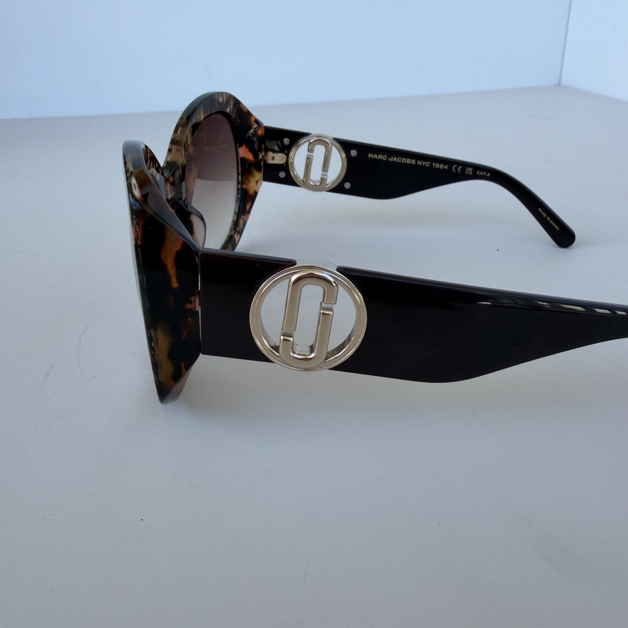 Marc Jacobs Marc 722/S Butterfly Sunglasses - Image 2