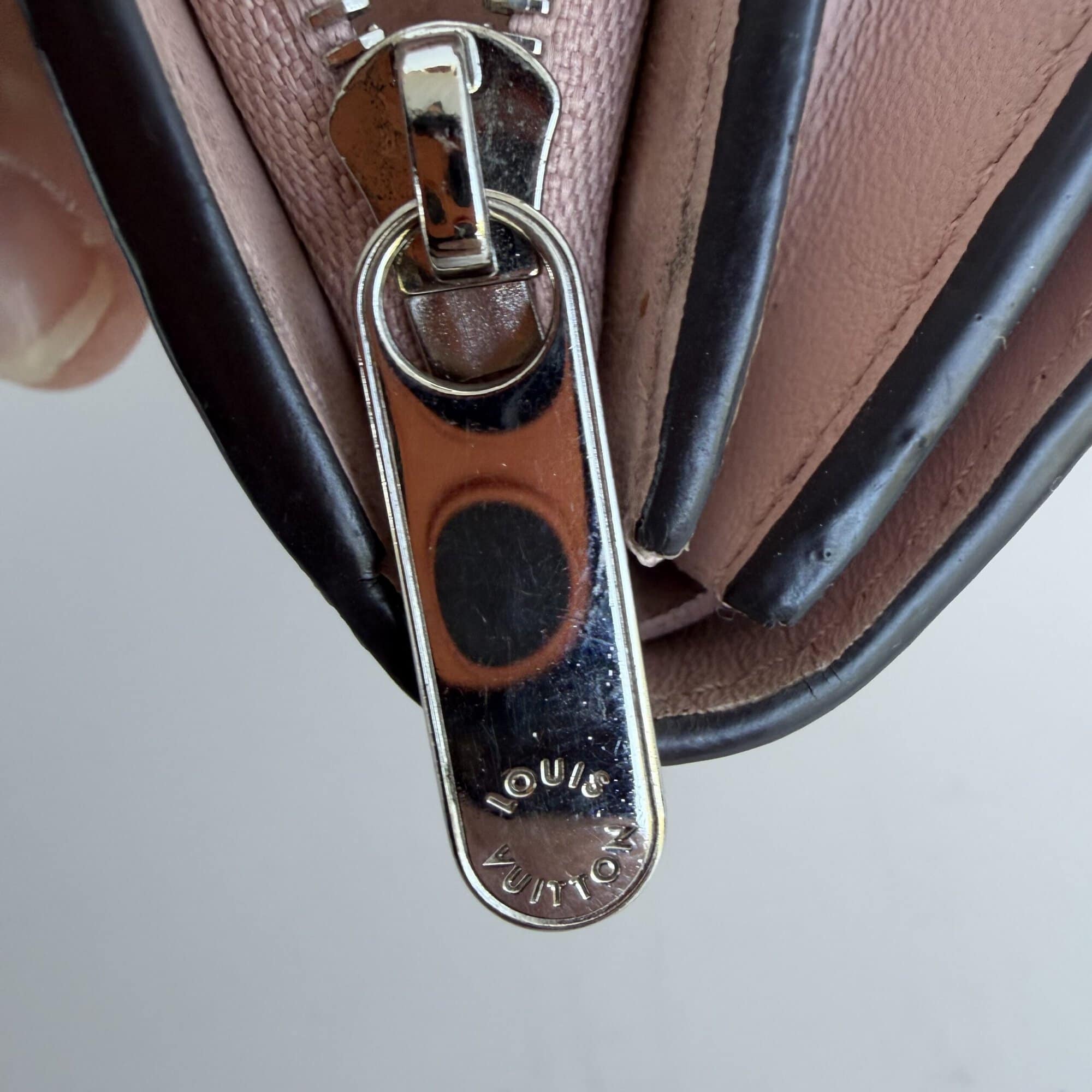 Louis Vuitton Monogram Mahina Perforated Leather Iris XS Compact Wallet – Magnolia Pink - Image 11