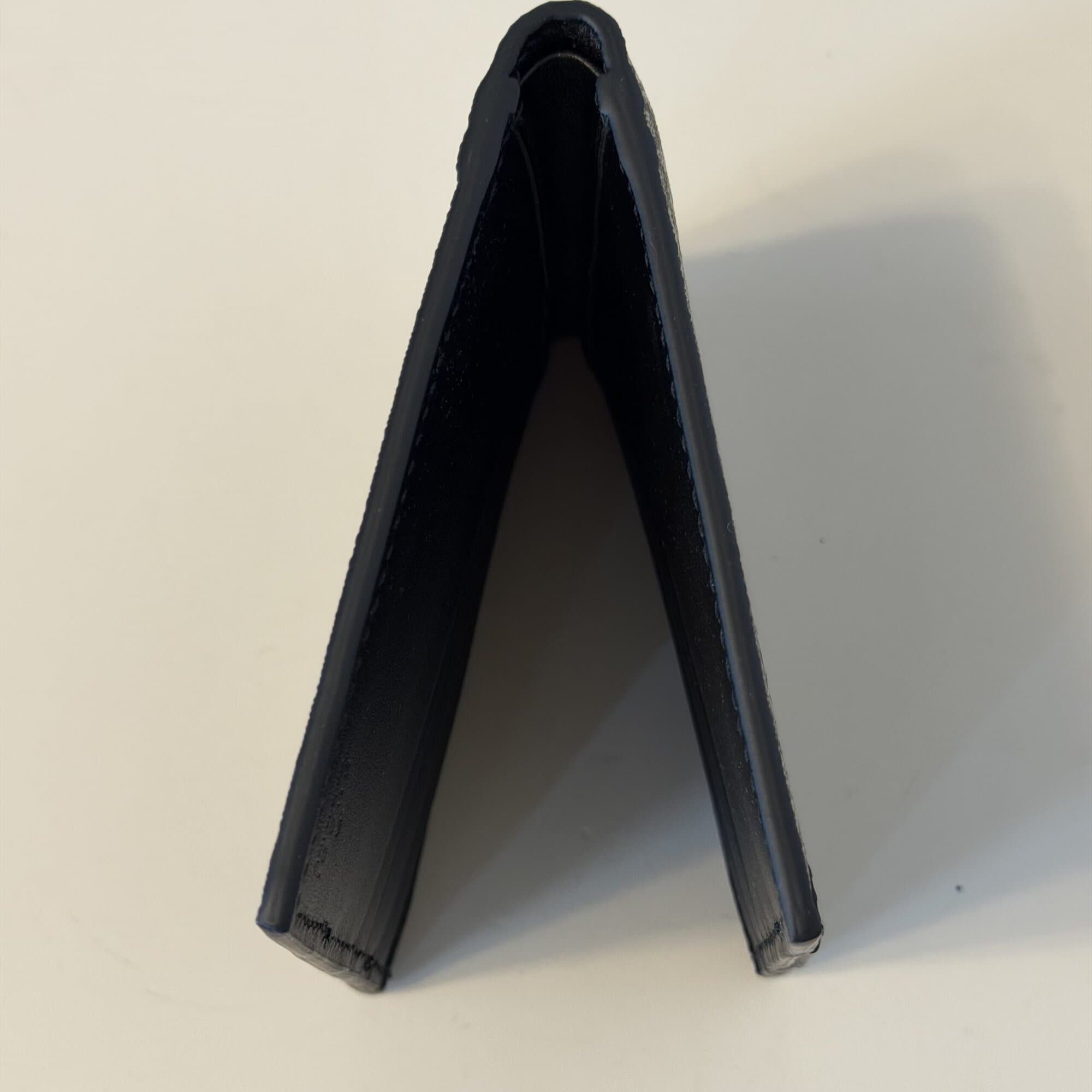 Gucci GG Supreme Bi-Fold Wallet - Image 3